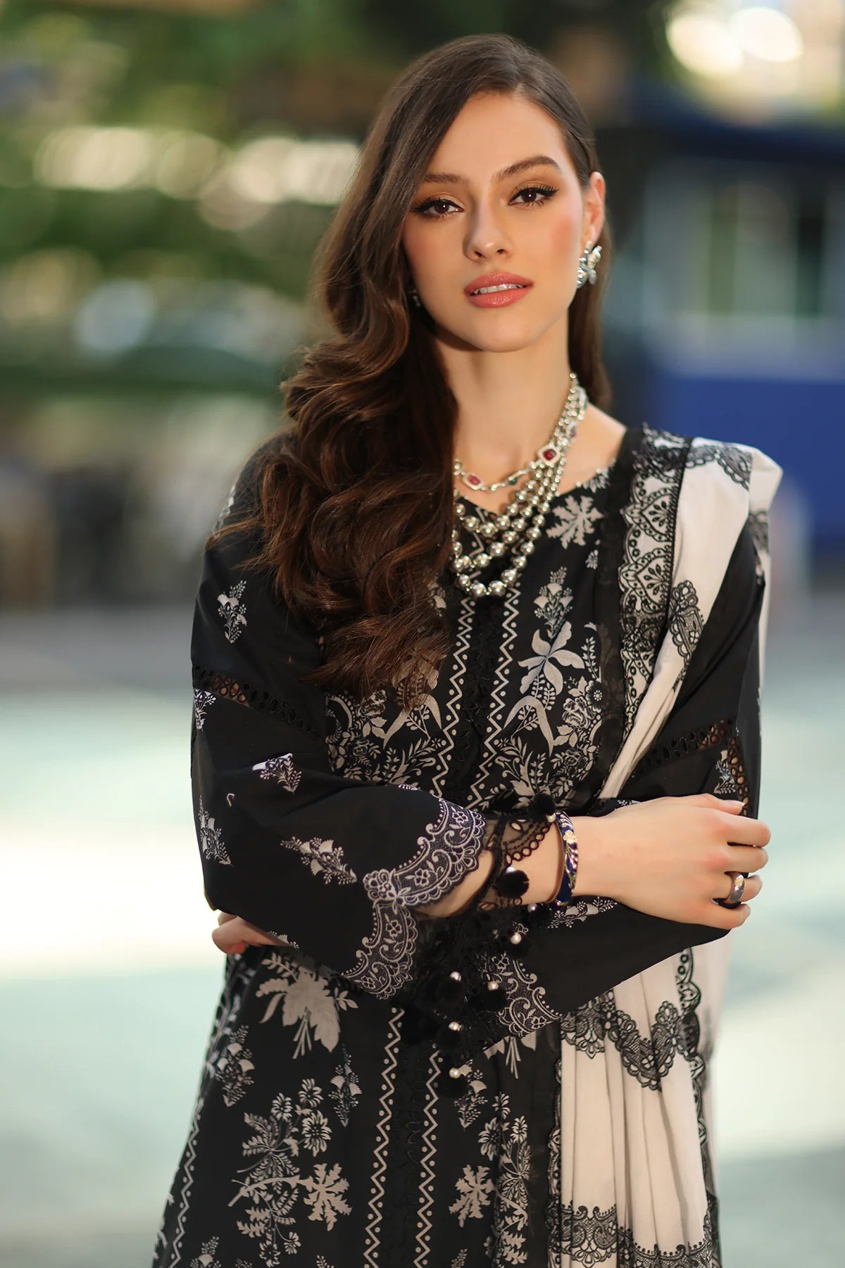 Charizma Range 3-PC Unstitched Embroidered Lawn 01