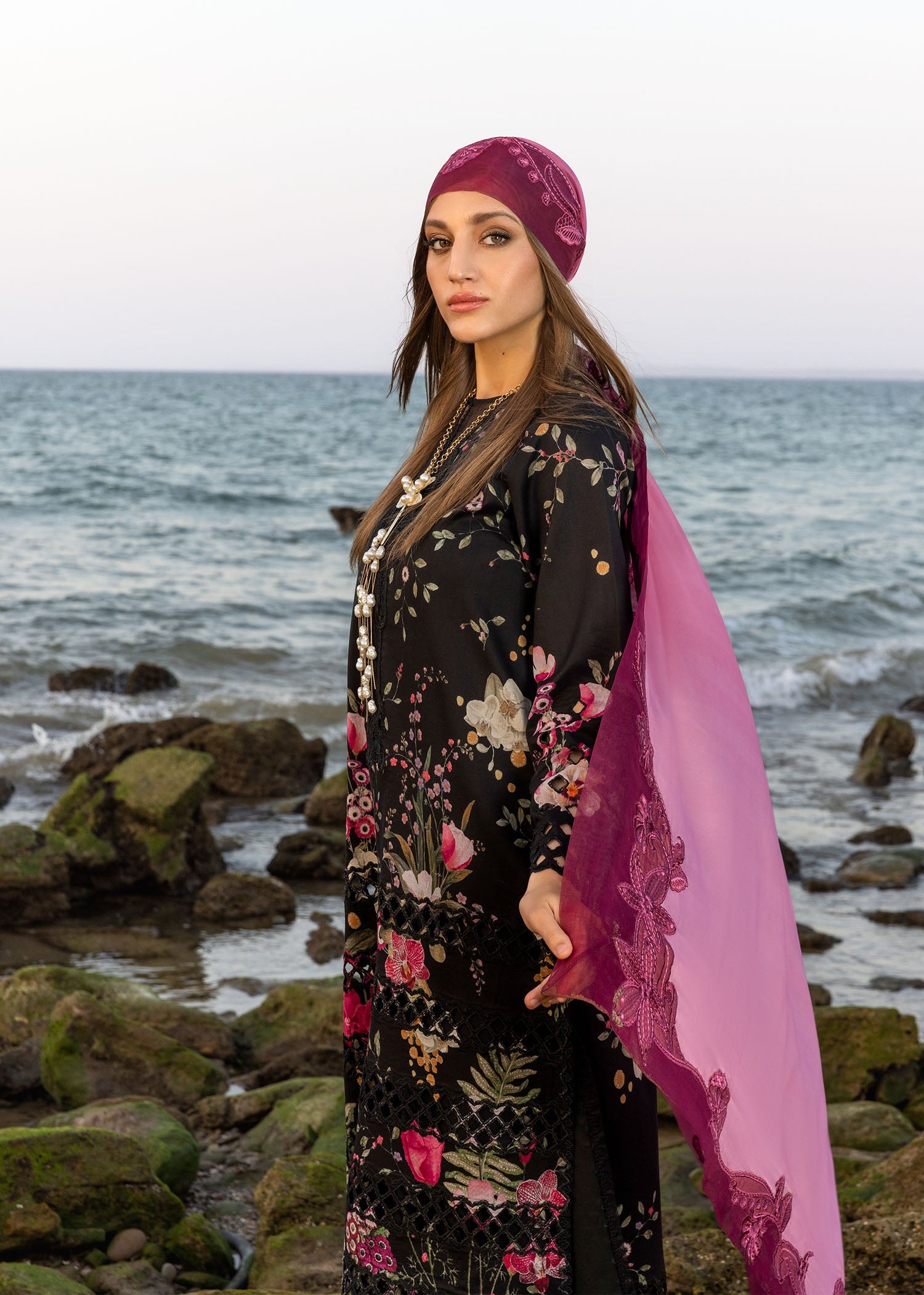 Crimson Bloom Bold - D4 B