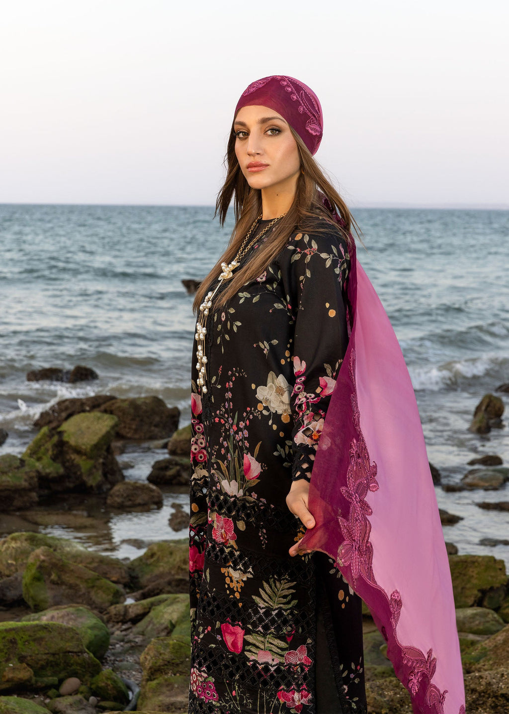 Crimson Bloom Bold - D4 B