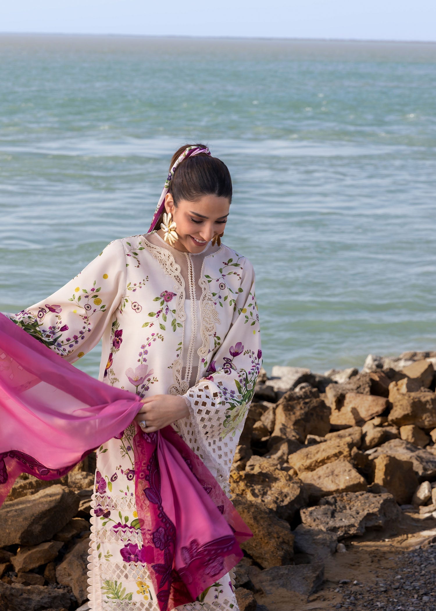 Crimson bloom bold - d4 a