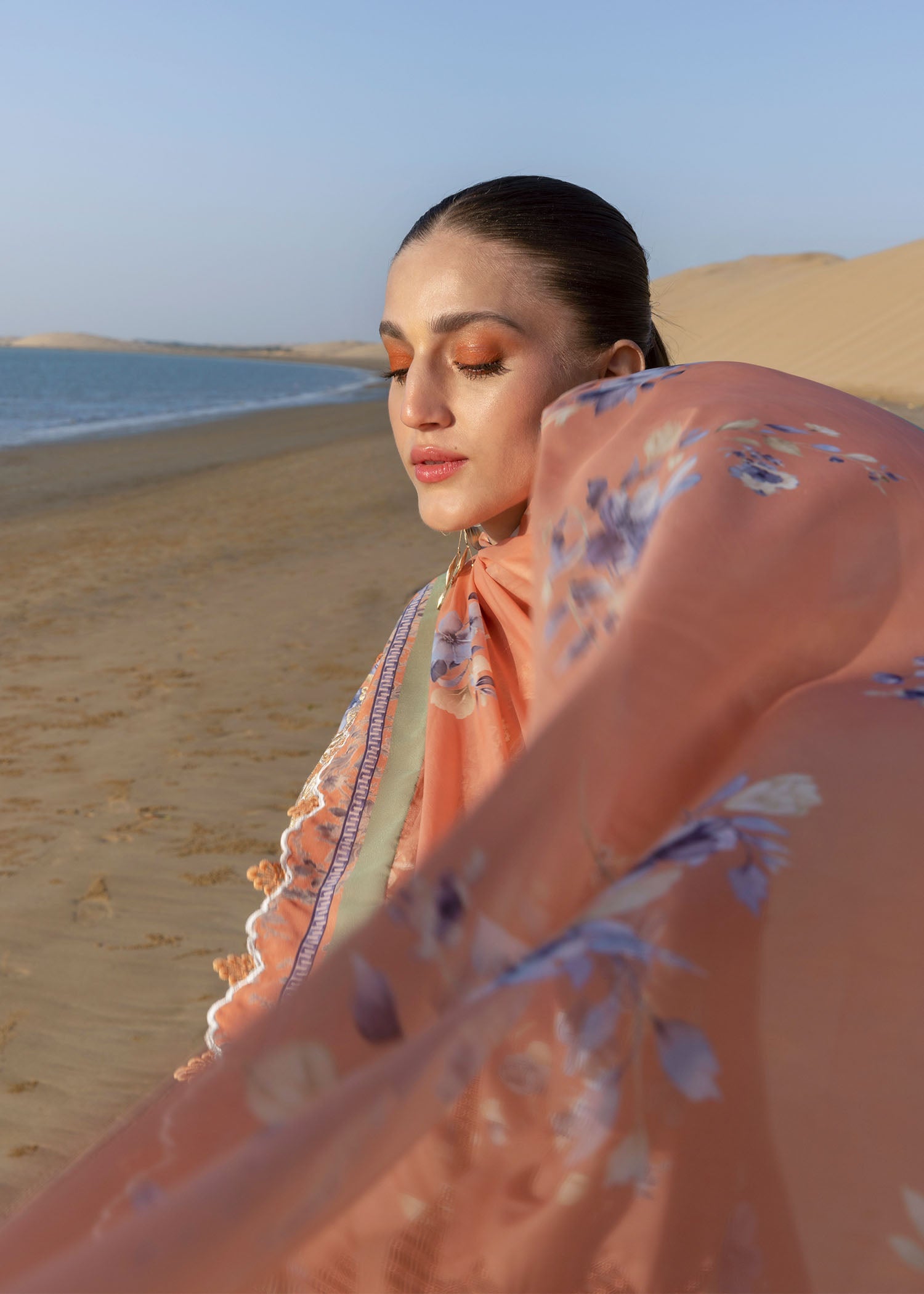 Crimson under the tuscan love - d1 a