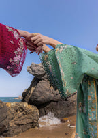 Crimson parsi threads - d5 b