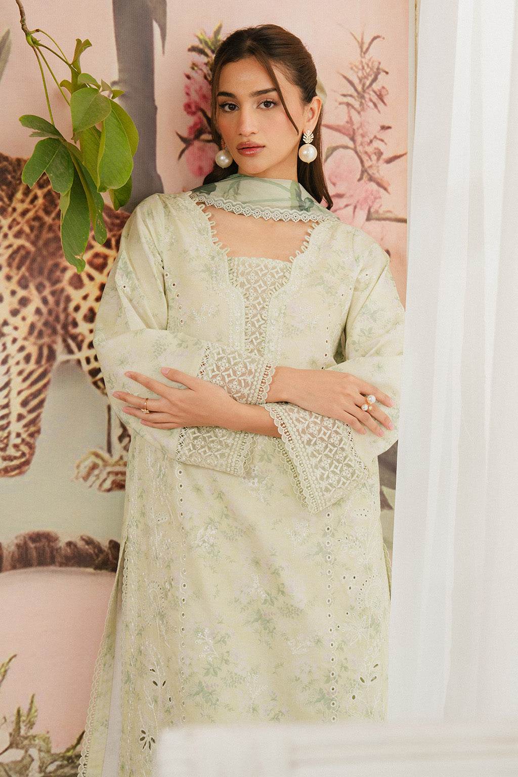 Ayzel Mirelia - Andaz By Uneza Fazeel