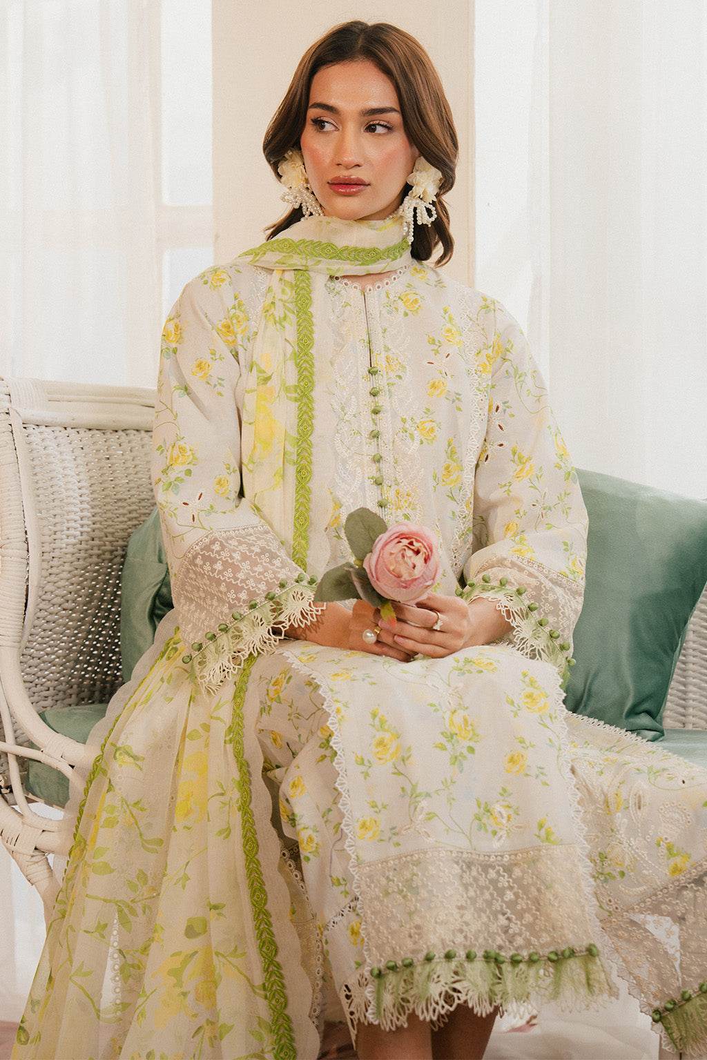 Ayzel Cyrilla - Andaz By Uneza Fazeel