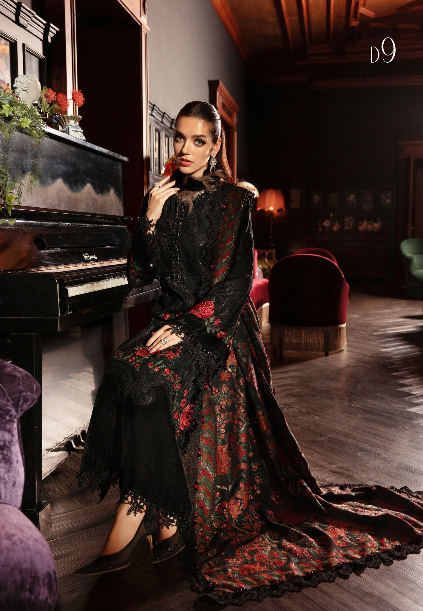 Maria B Winter Luxe D9