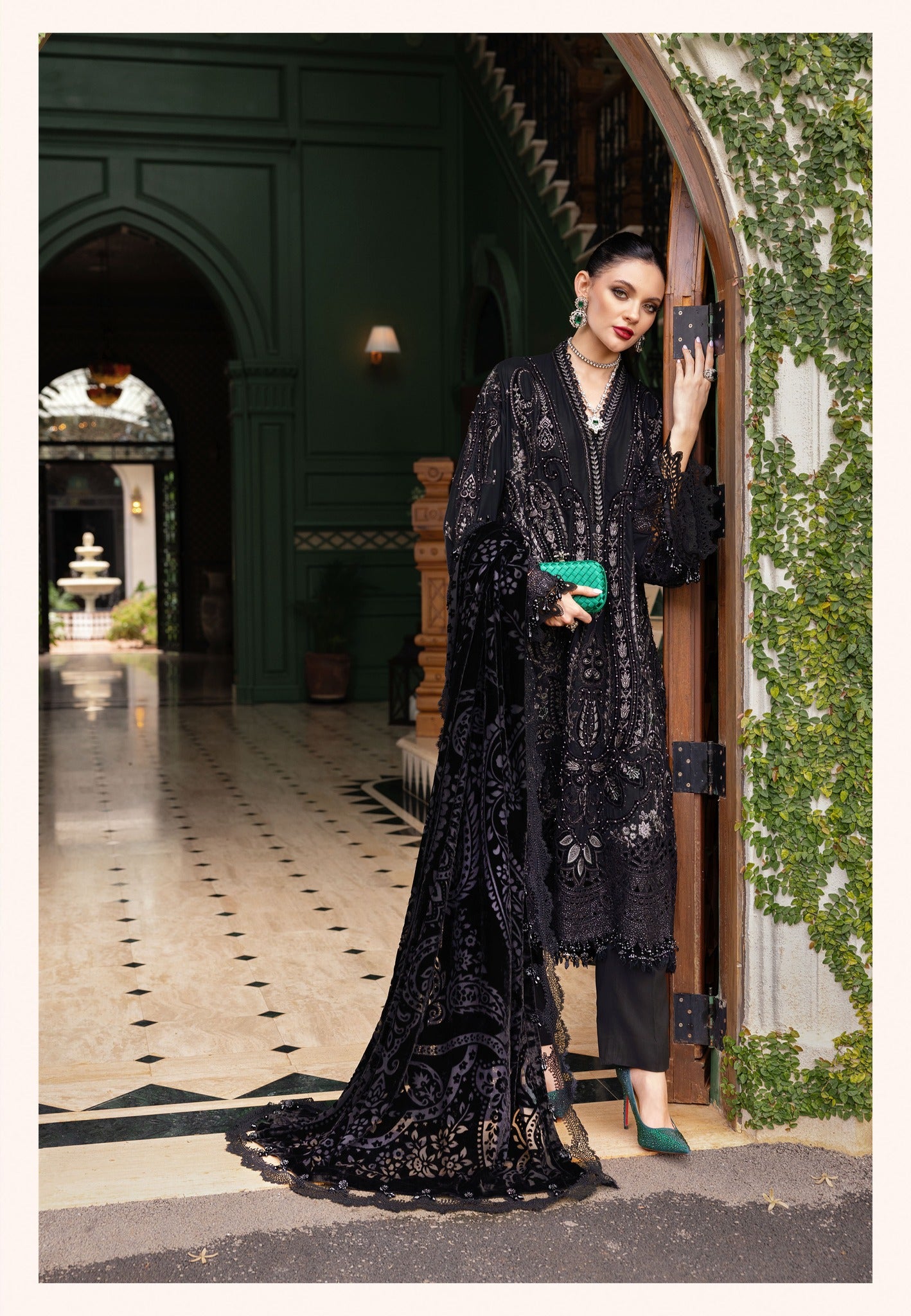 Maria B Winter Luxe D7