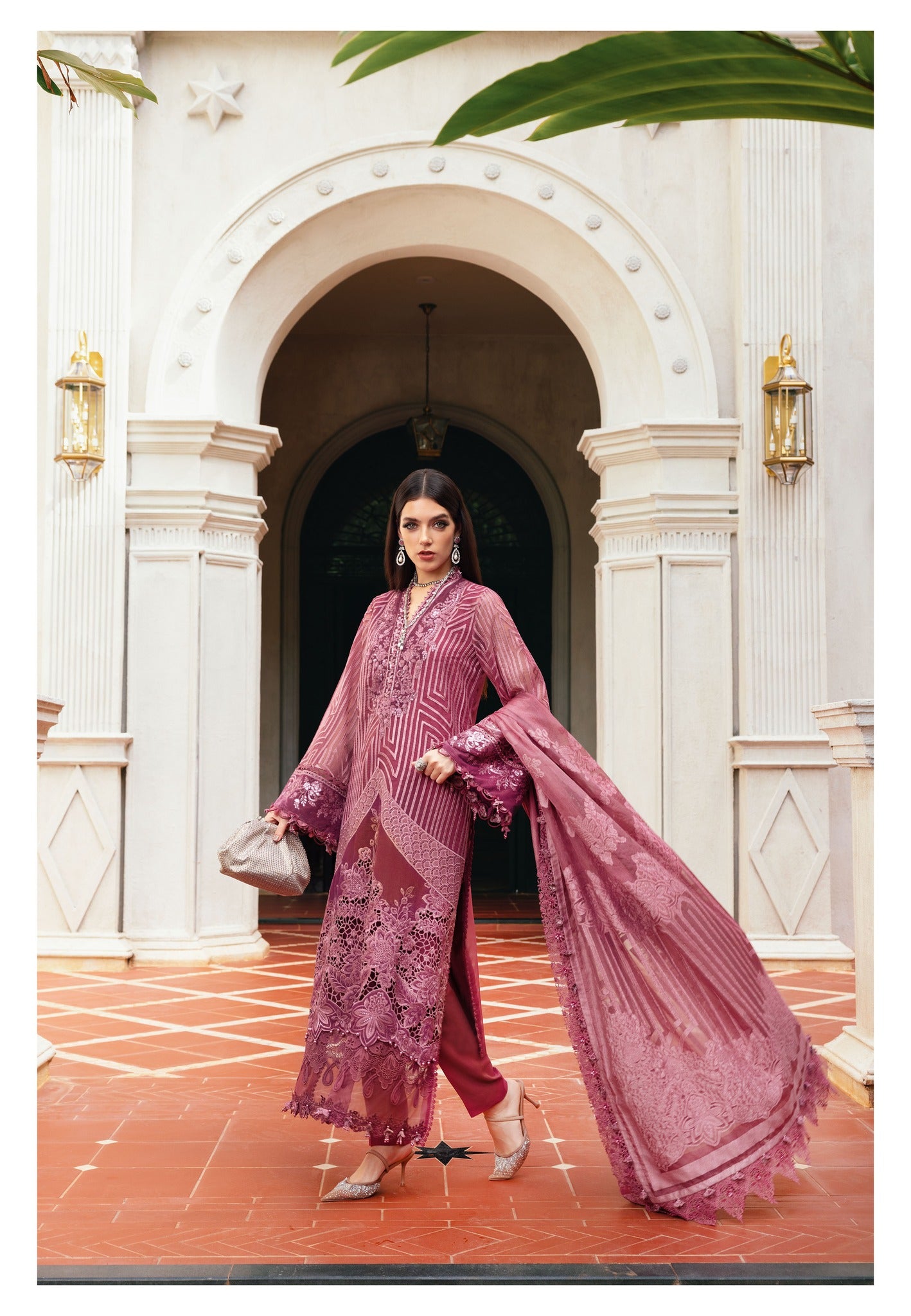 Maria B Winter Luxe D4