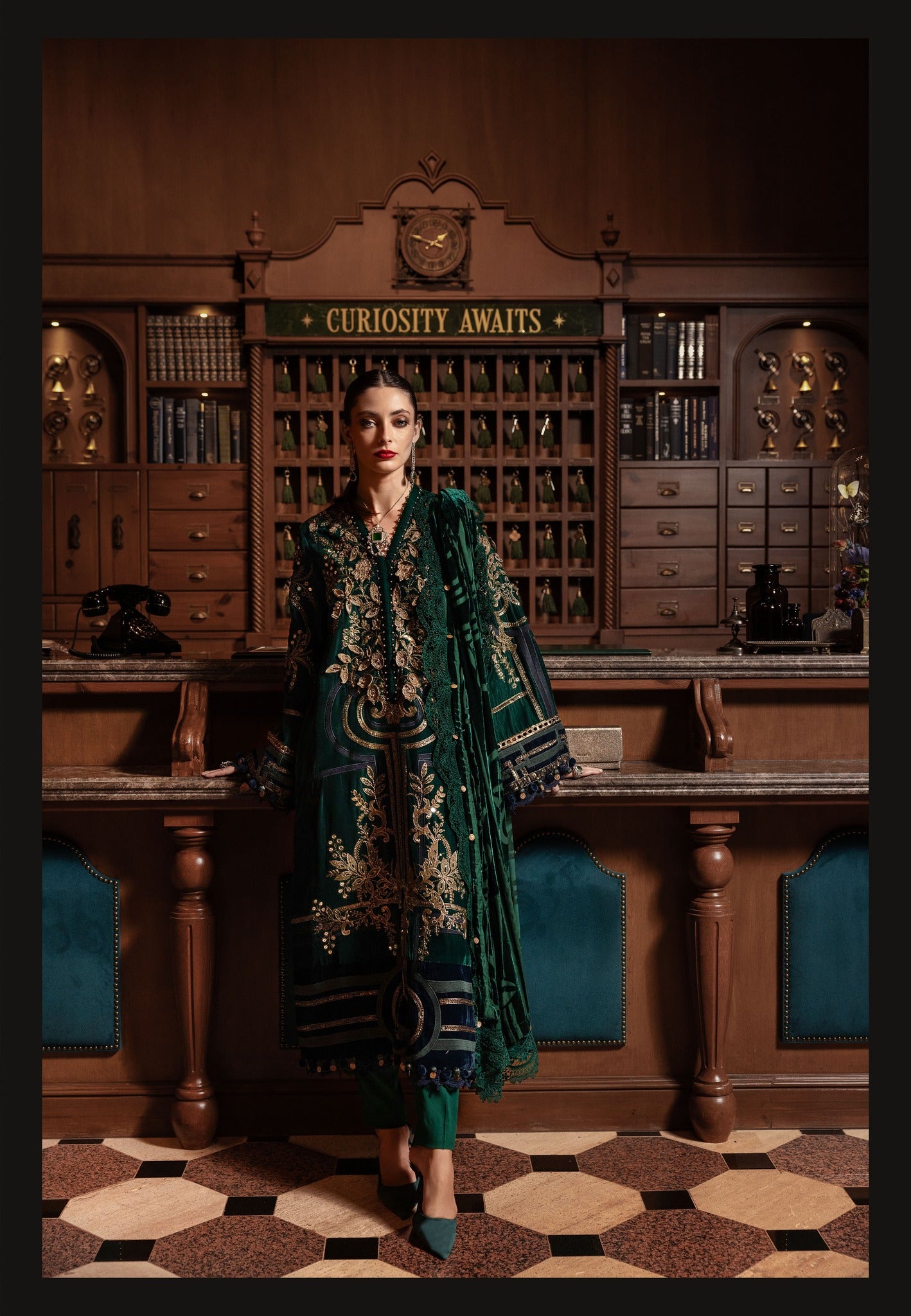 Maria B Winter Luxe D2