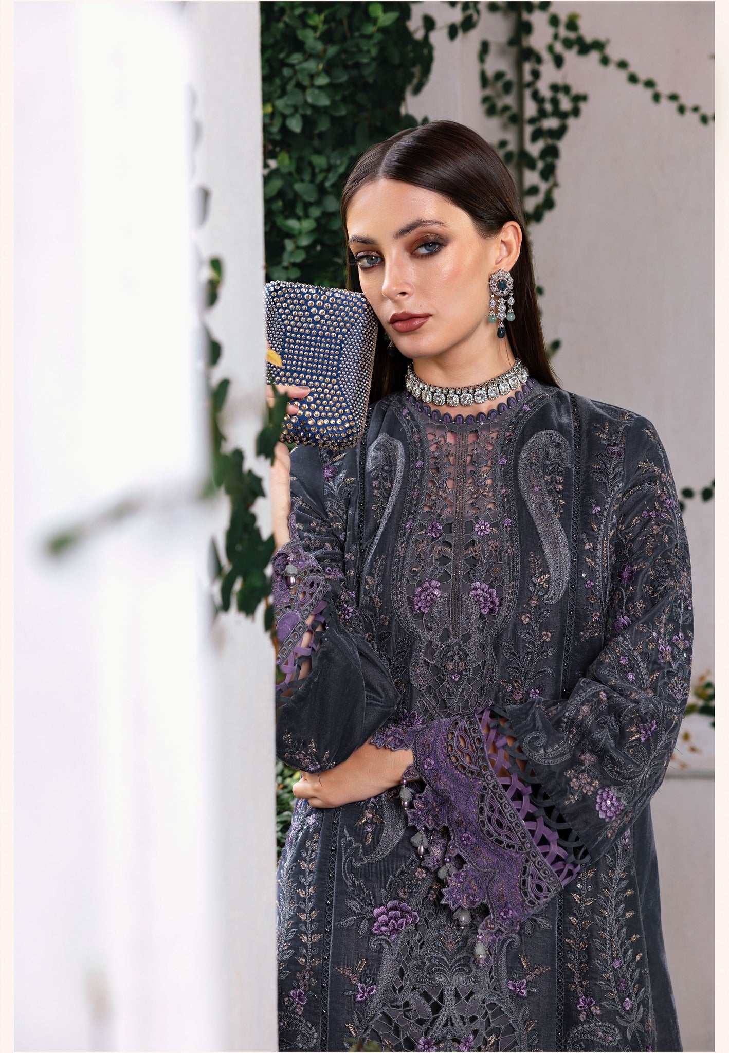 Maria B Winter Luxe D5