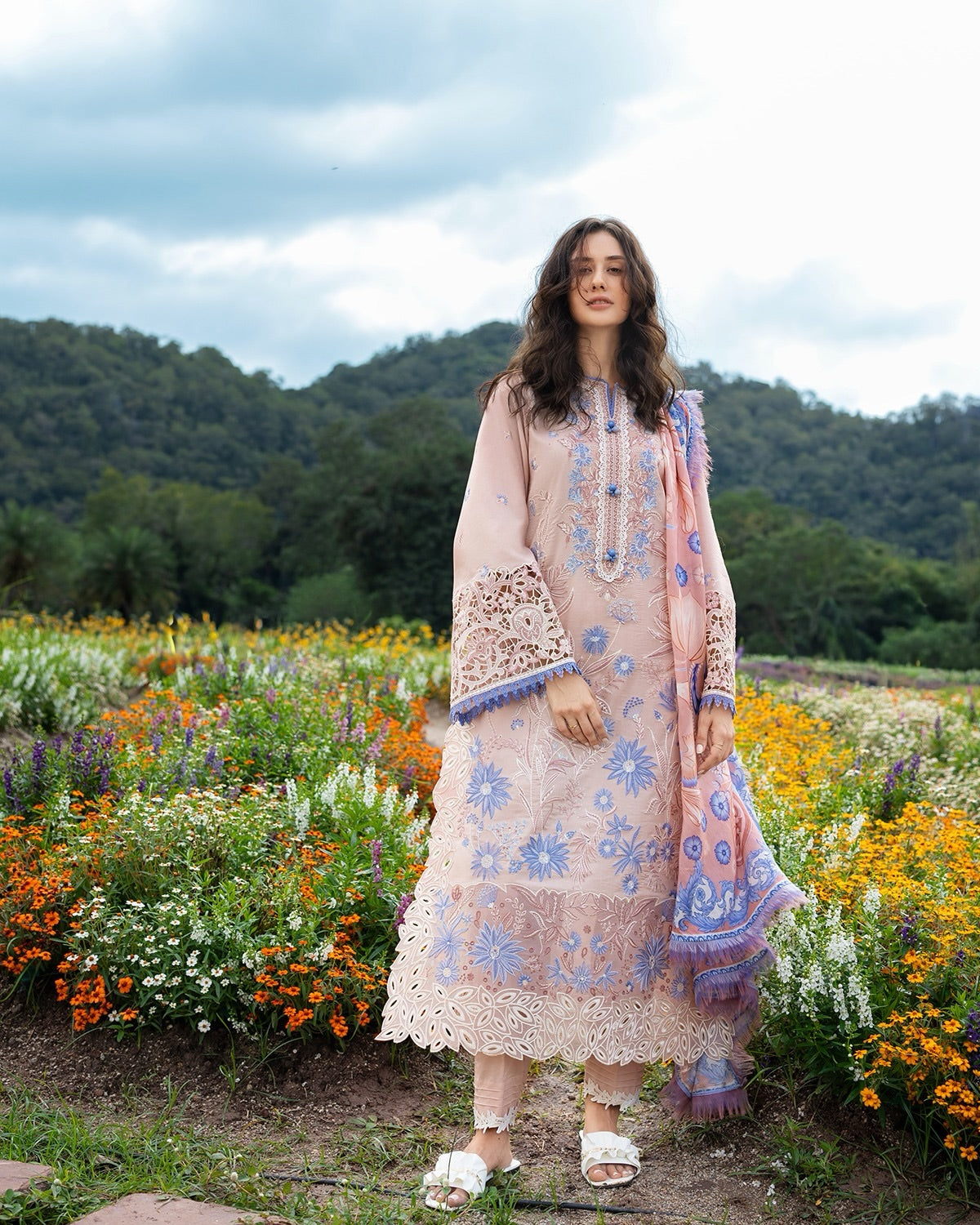 Hemline Secret Garden By Mushq Bloom Sonata