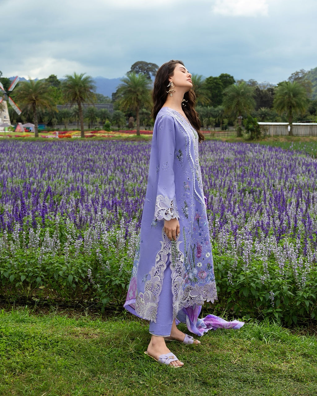 Hemline Secret Garden By Mushq Daisy Reverie