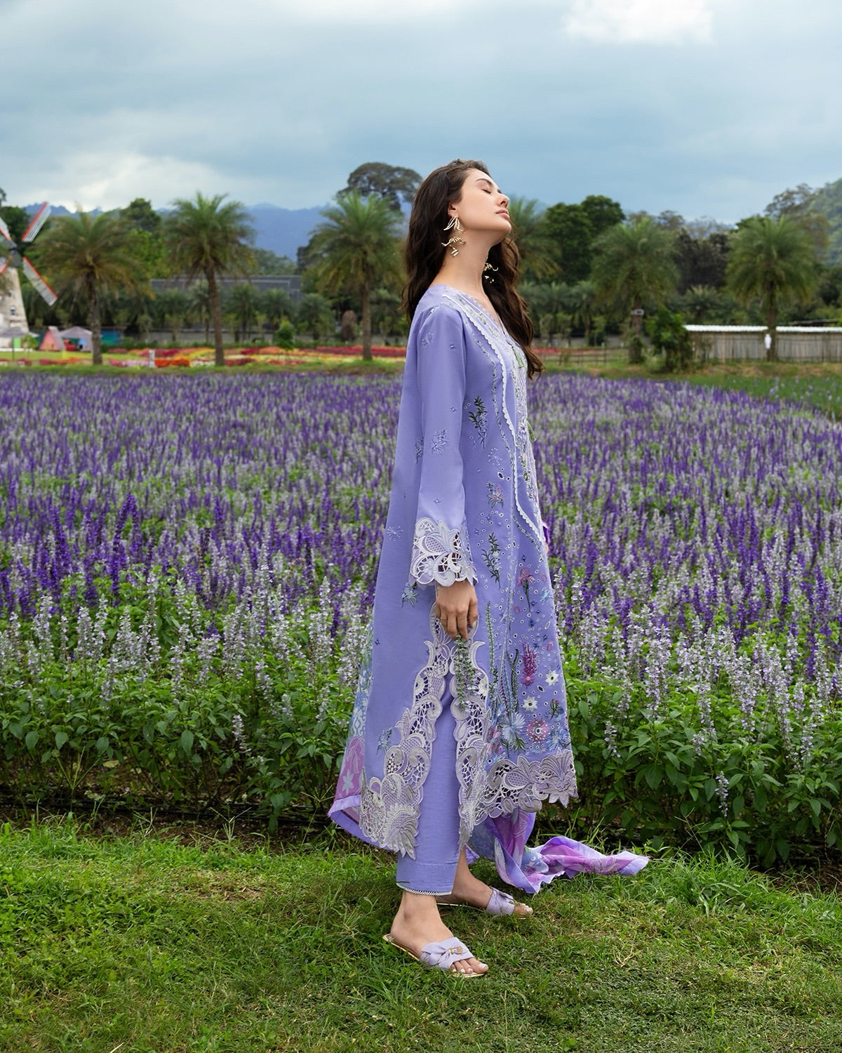 Hemline Secret Garden By Mushq Daisy Reverie