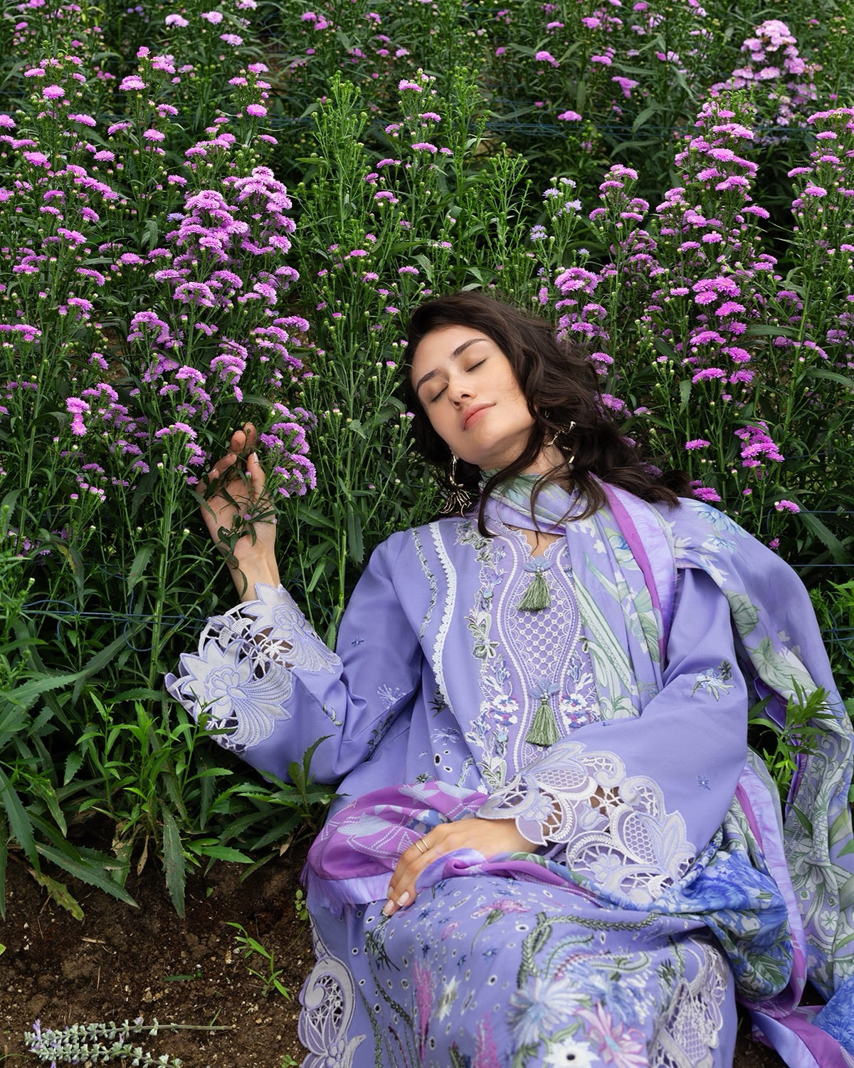 Hemline Secret Garden By Mushq Daisy Reverie