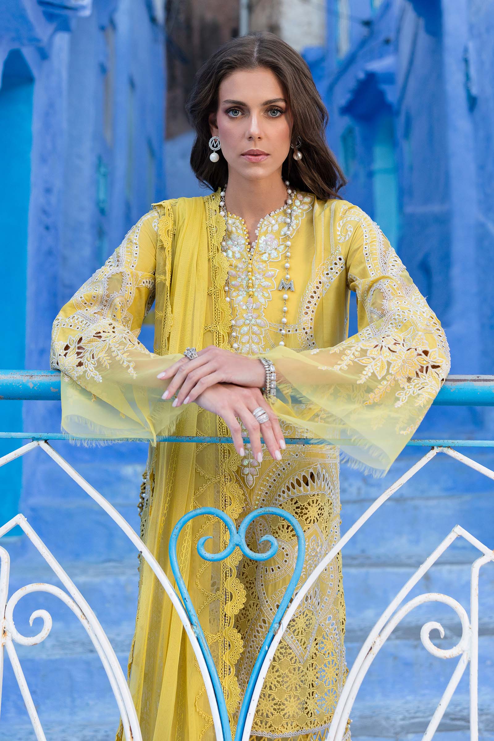 Maria.b 3 piece unstitched embroidered lawn suit | d-2512-a