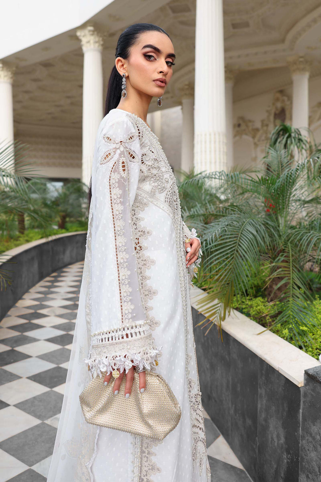 Maria B 3 Pcs Unstitched Embroidered Lawn Suit D01