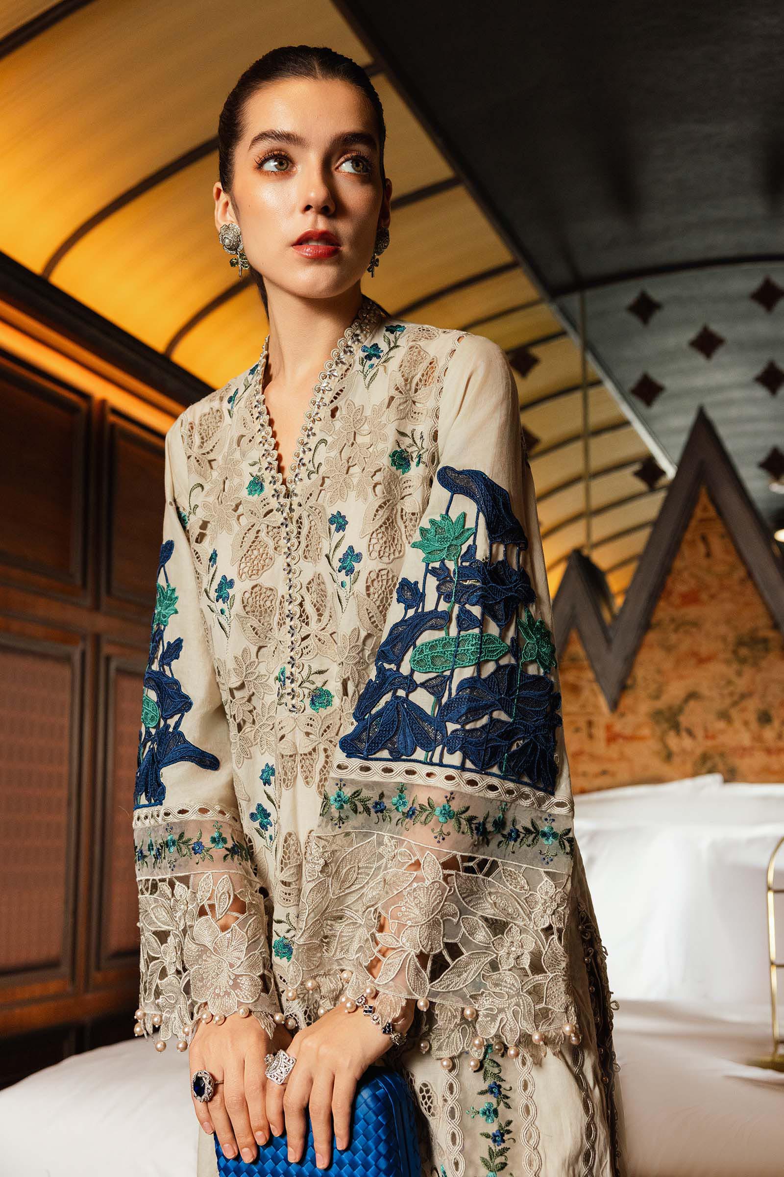 Maria B 3 Pcs Unstitched Embroidered Lawn Suit D8