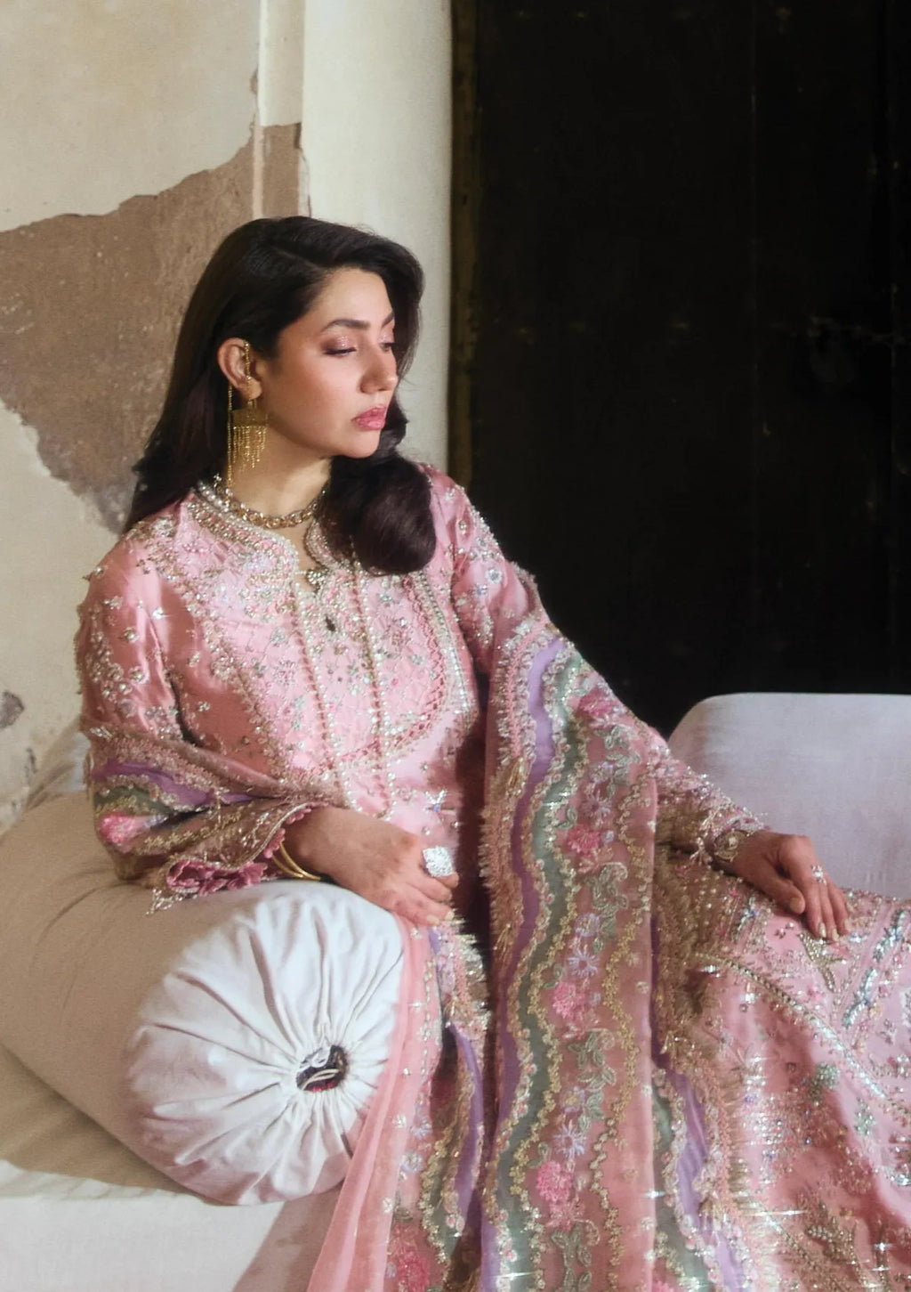 Suffuse Freeshia Wedding Collection Israna
