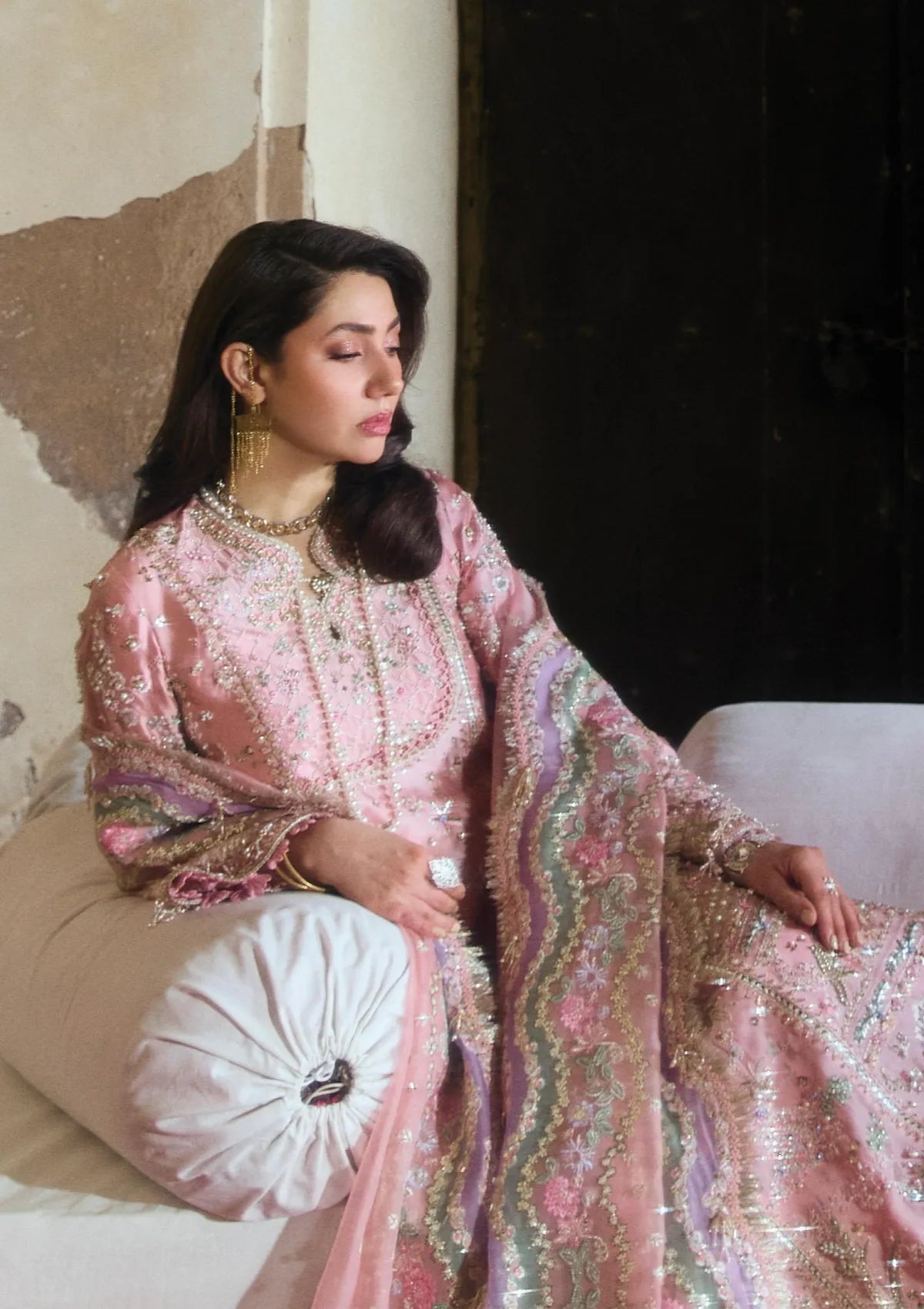 Suffuse Freeshia Wedding Collection Israna
