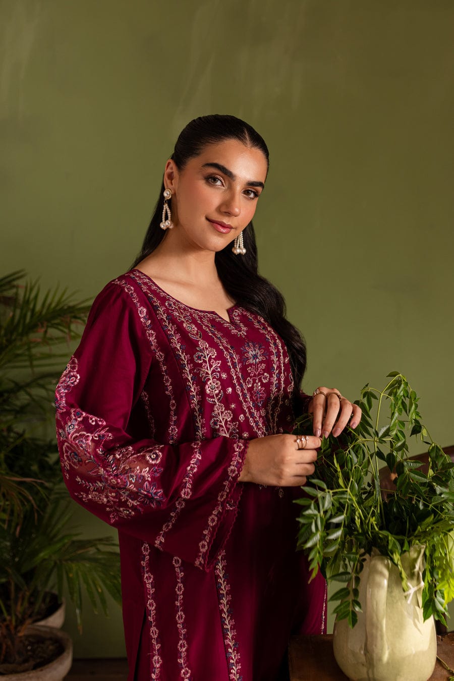Zeenat embroidery 2pc (heavy embroidery)