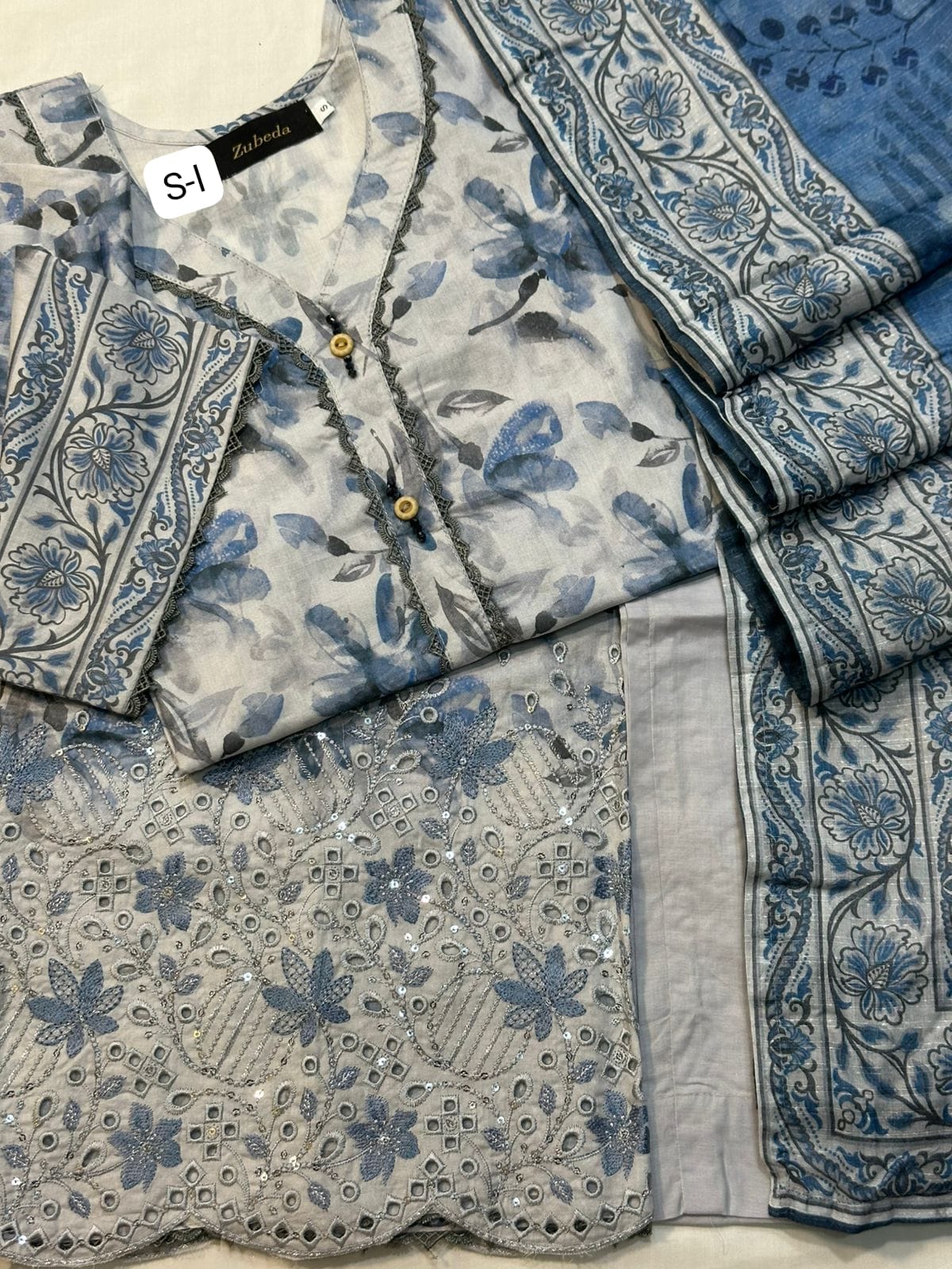 Embroidered collection