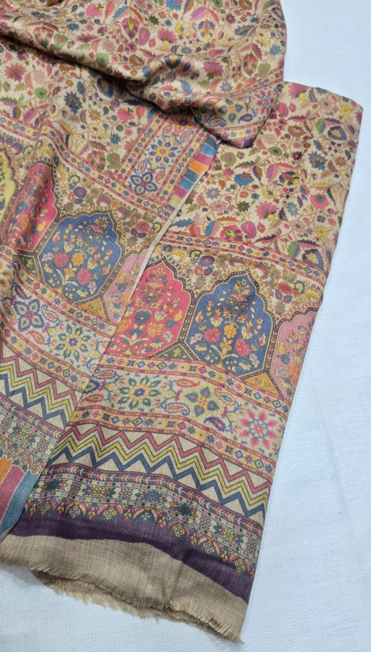 New arrival in 3pc suits .