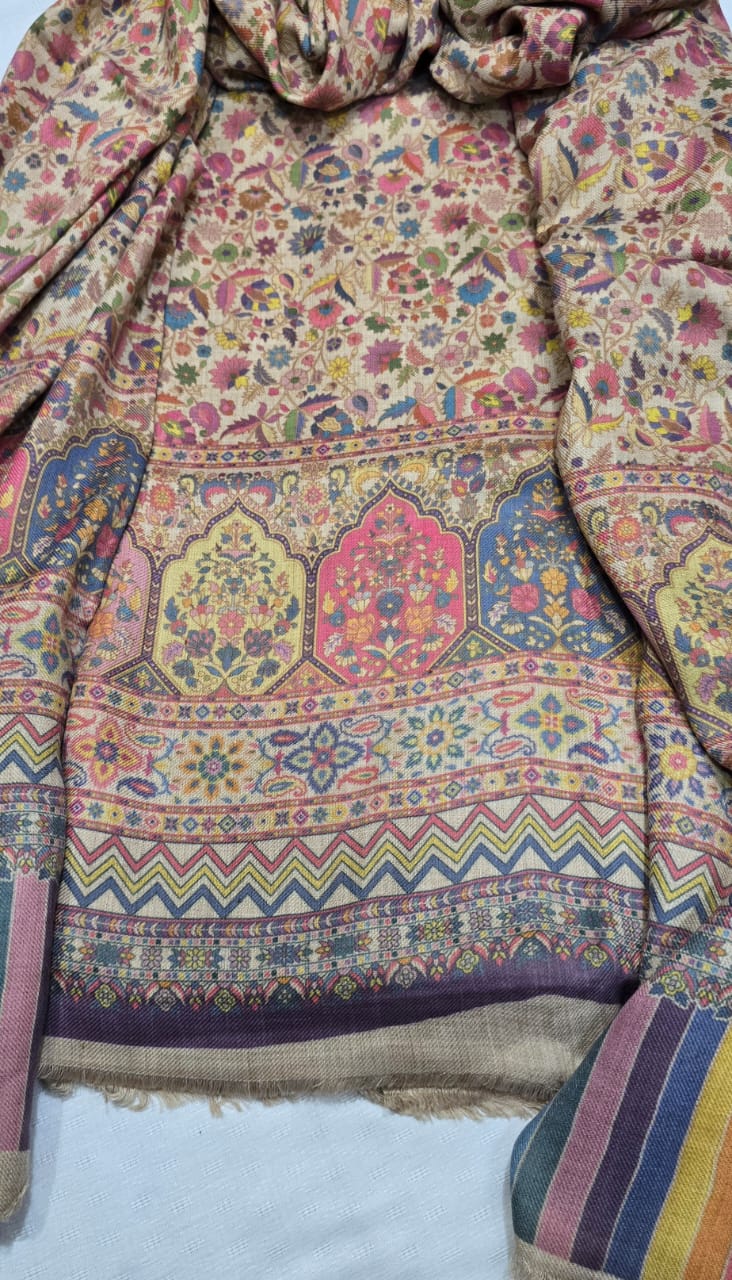 New arrival in 3pc suits .