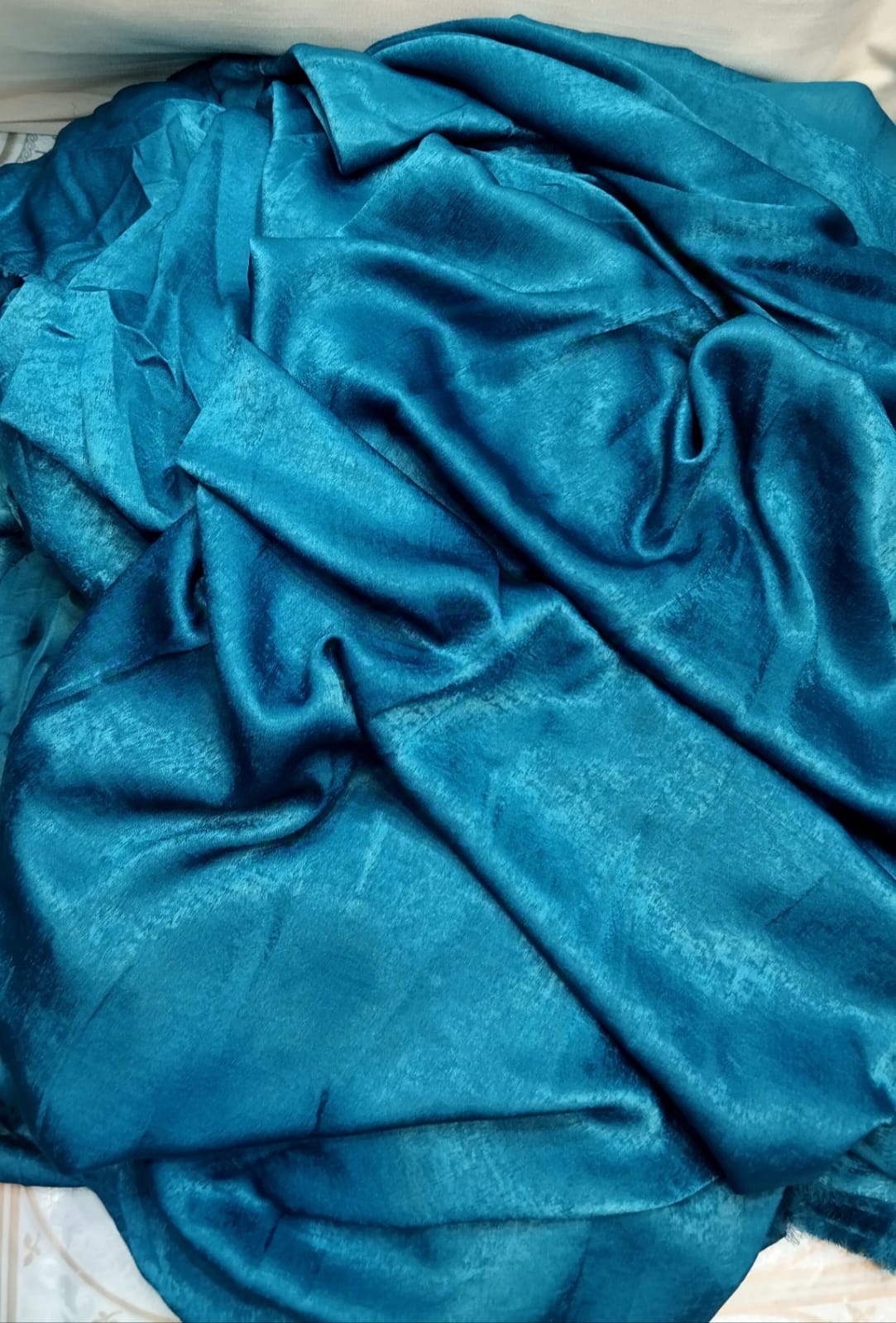 Chromatic colour marble silk (velvet silk)