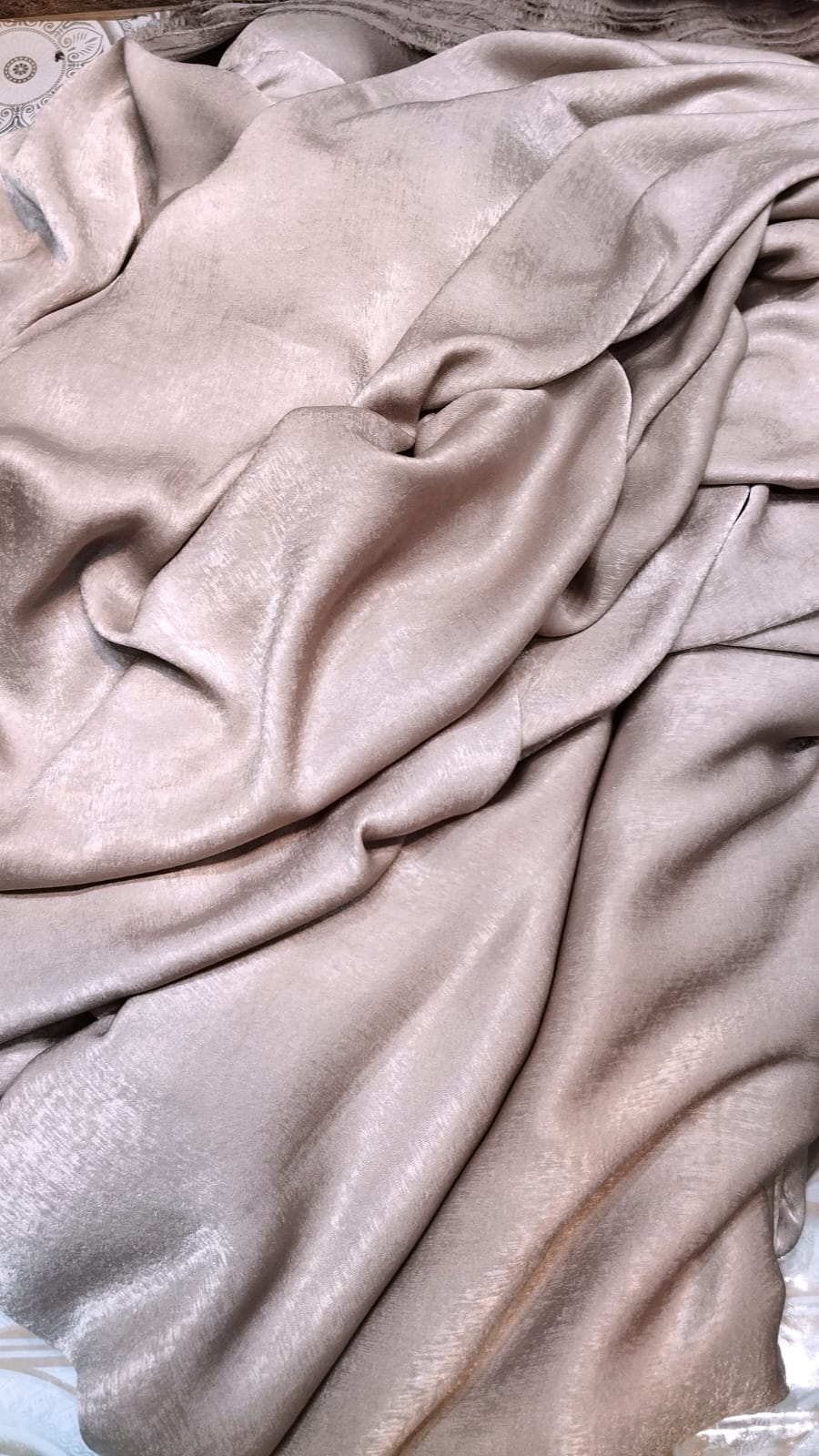 Chromatic colour marble silk (velvet silk)