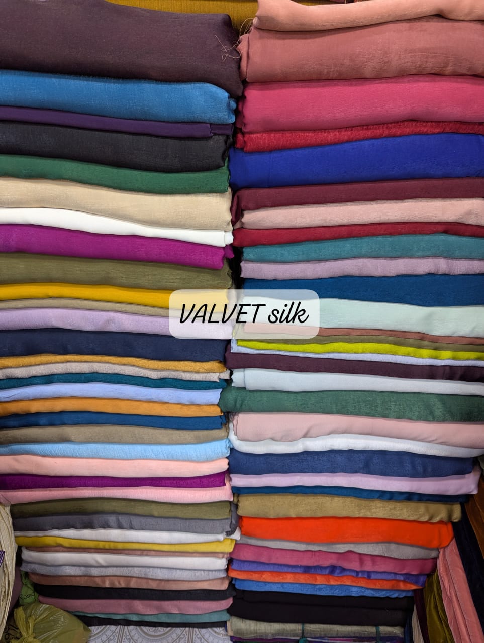 Chromatic colour marble silk (velvet silk)