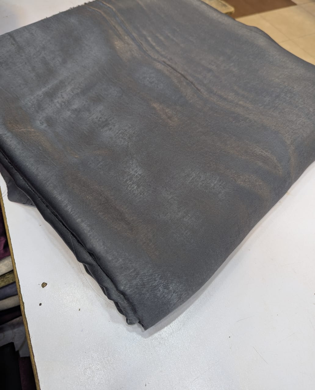 Chromatic colour marble silk (velvet silk)