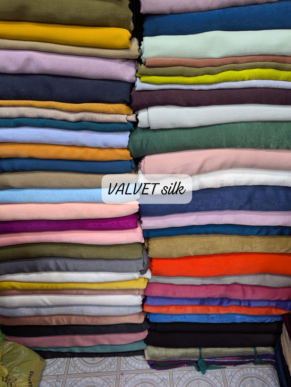 Chromatic colour marble silk (velvet silk)