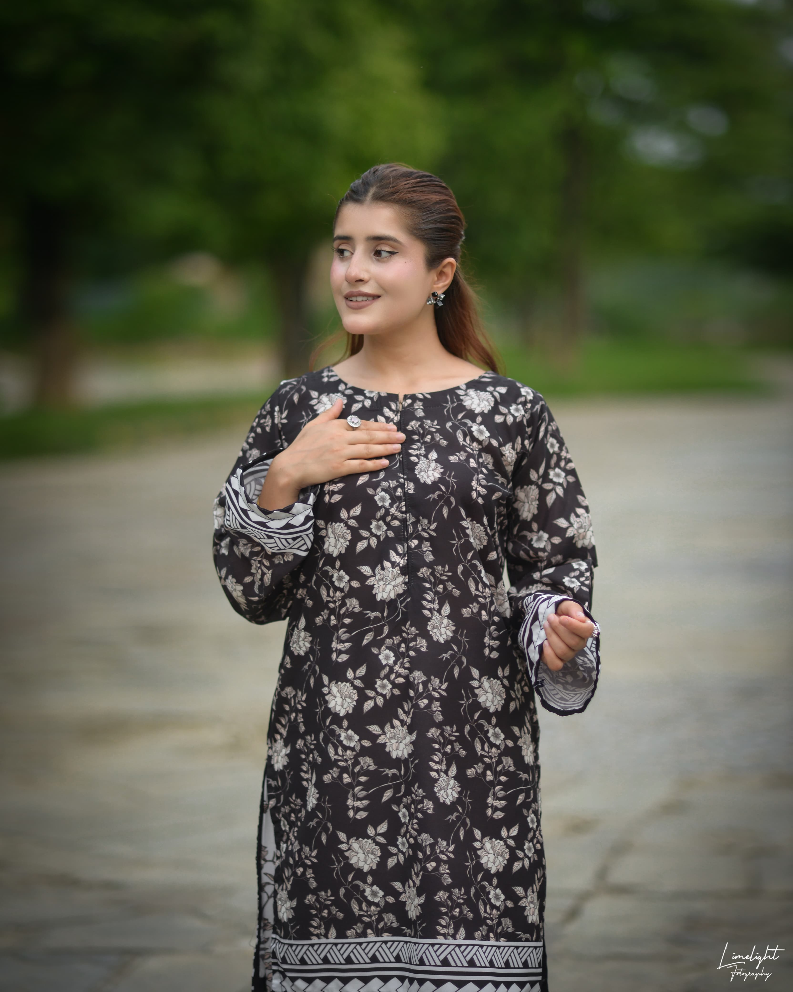 Dilruba digital printed 2pc