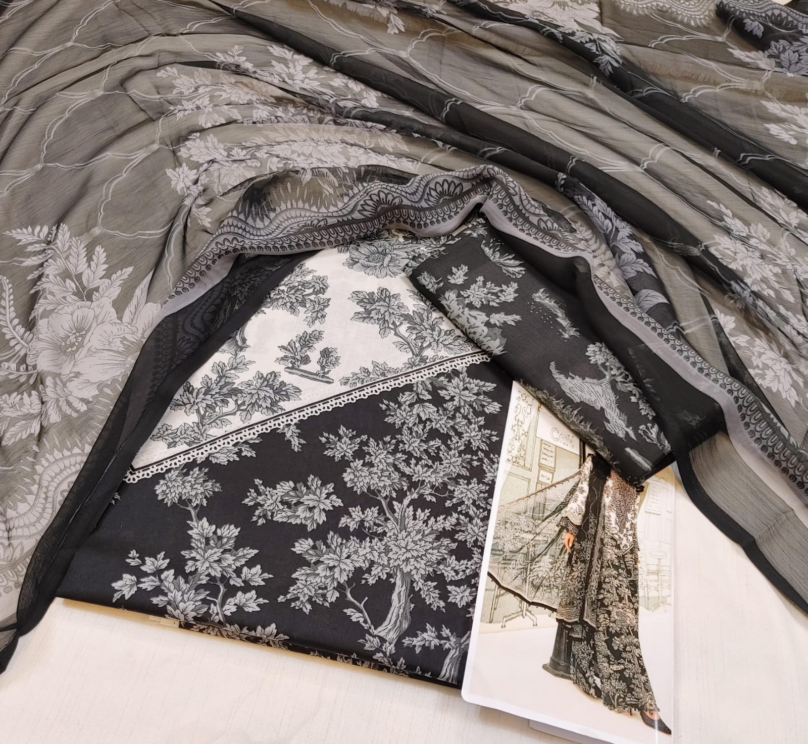 Printed 3pc lawn collection of 2025 vol.11