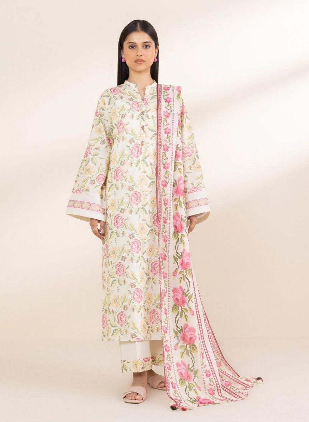 BRAND NEW ARTICLE OF ZAINAB CHOTTANI