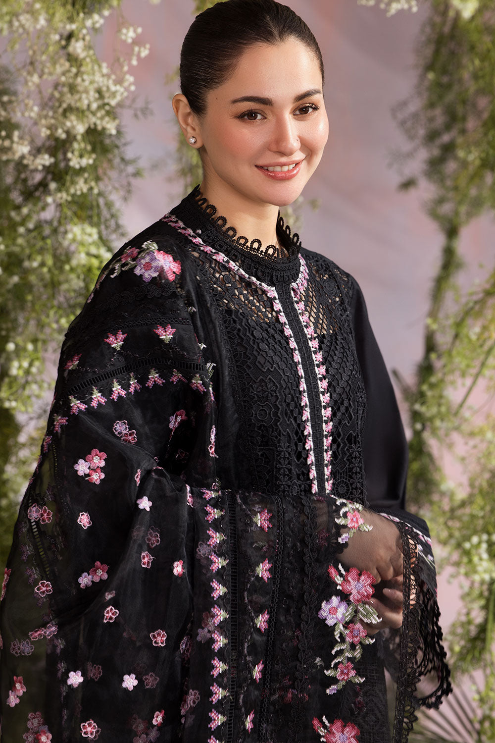 Sobia nazir design 11a luxury lawn 2025 unstitched