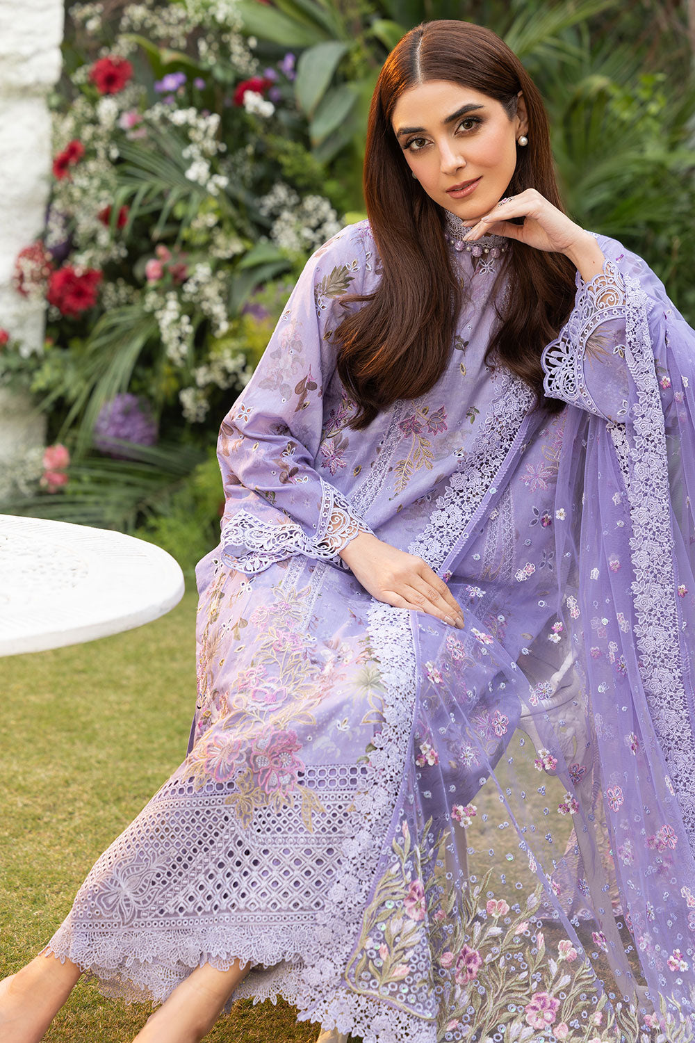 Sobia nazir design 15a luxury lawn 2025 unstitched