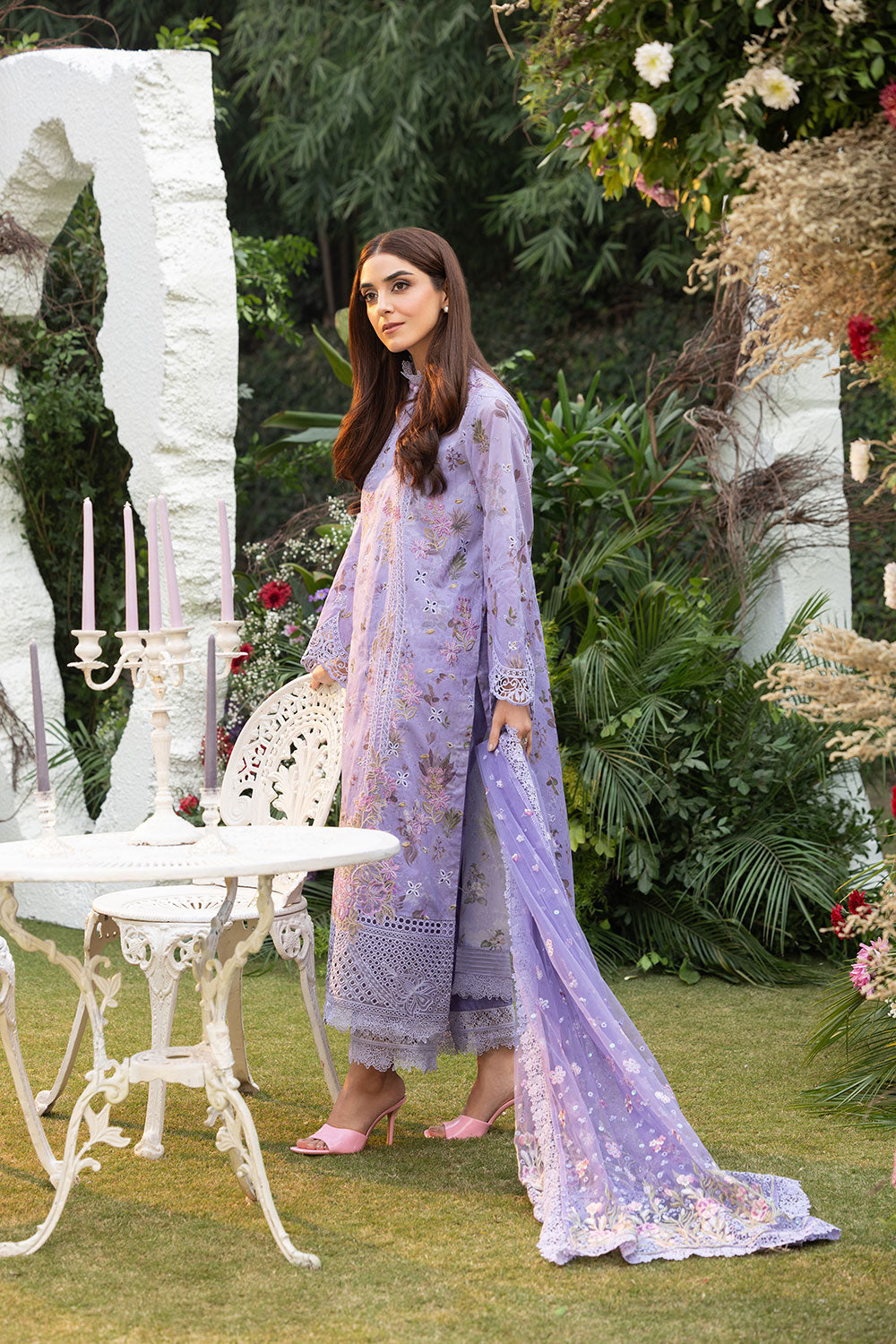 Sobia nazir design 15a luxury lawn 2025 unstitched