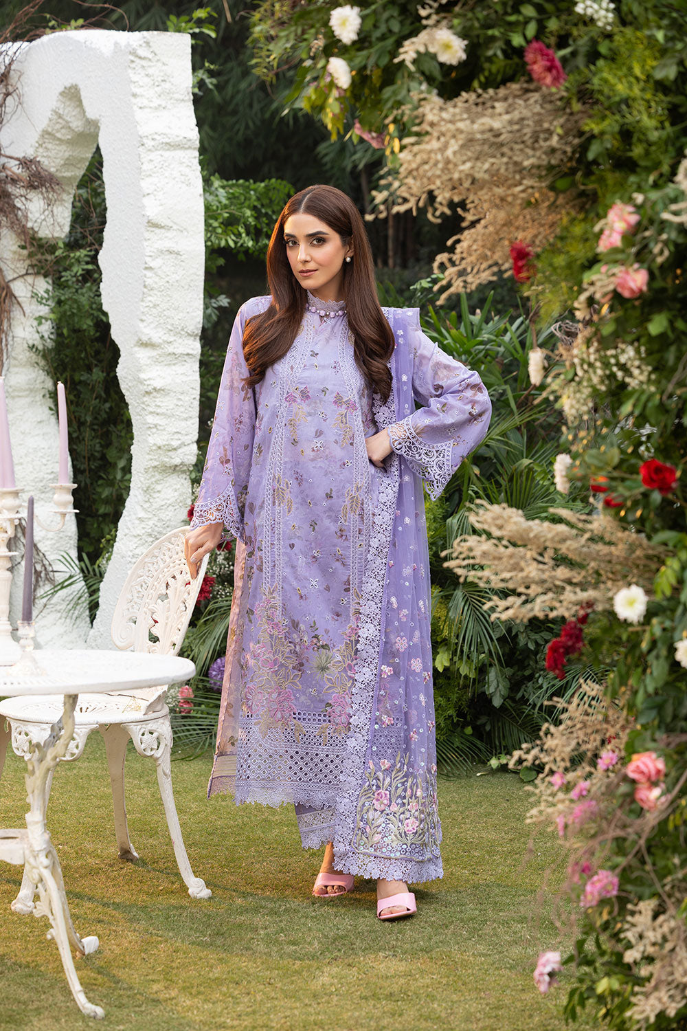 Sobia nazir design 15a luxury lawn 2025 unstitched