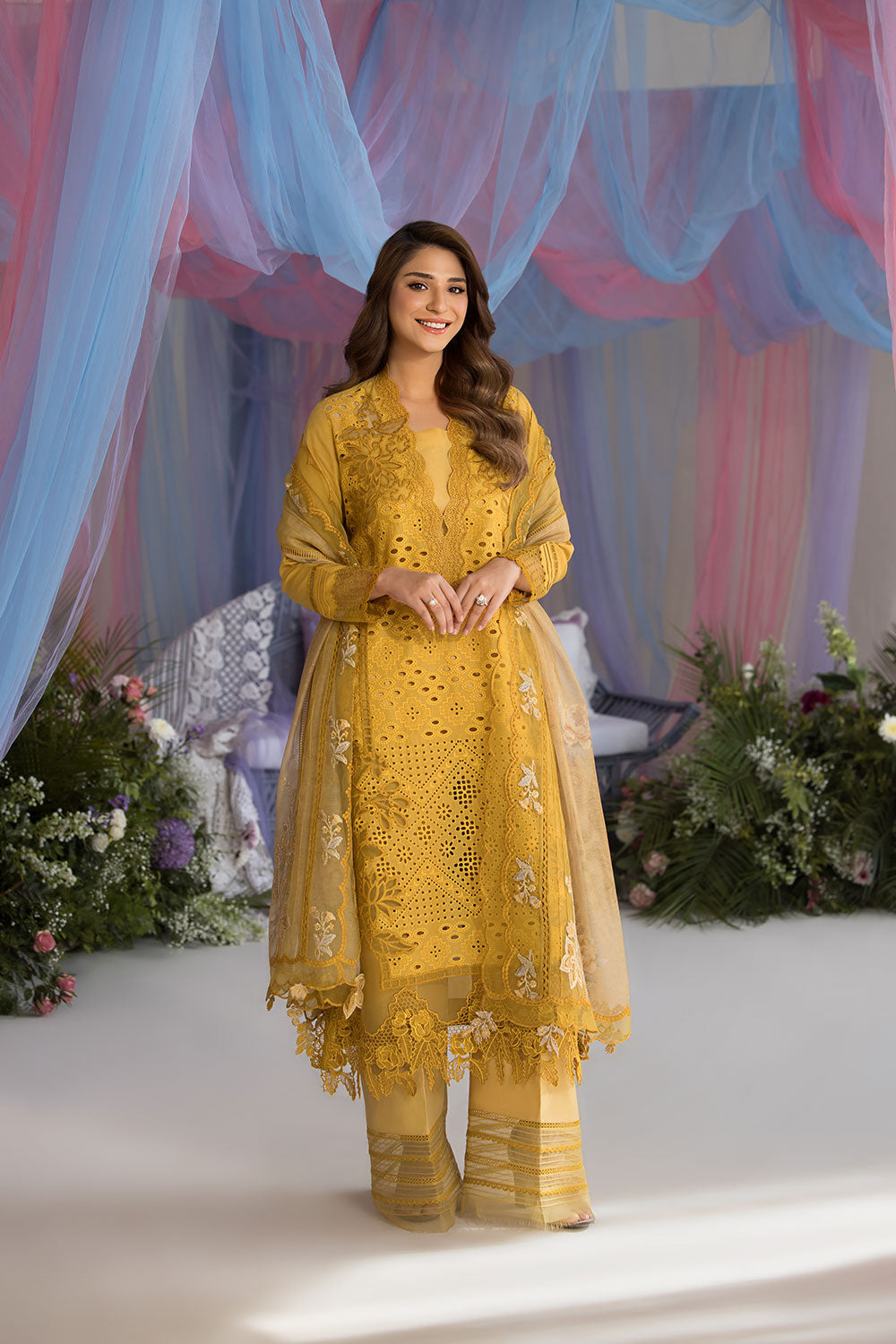 Sobia nazir design 1a luxury lawn 2025 unstitched