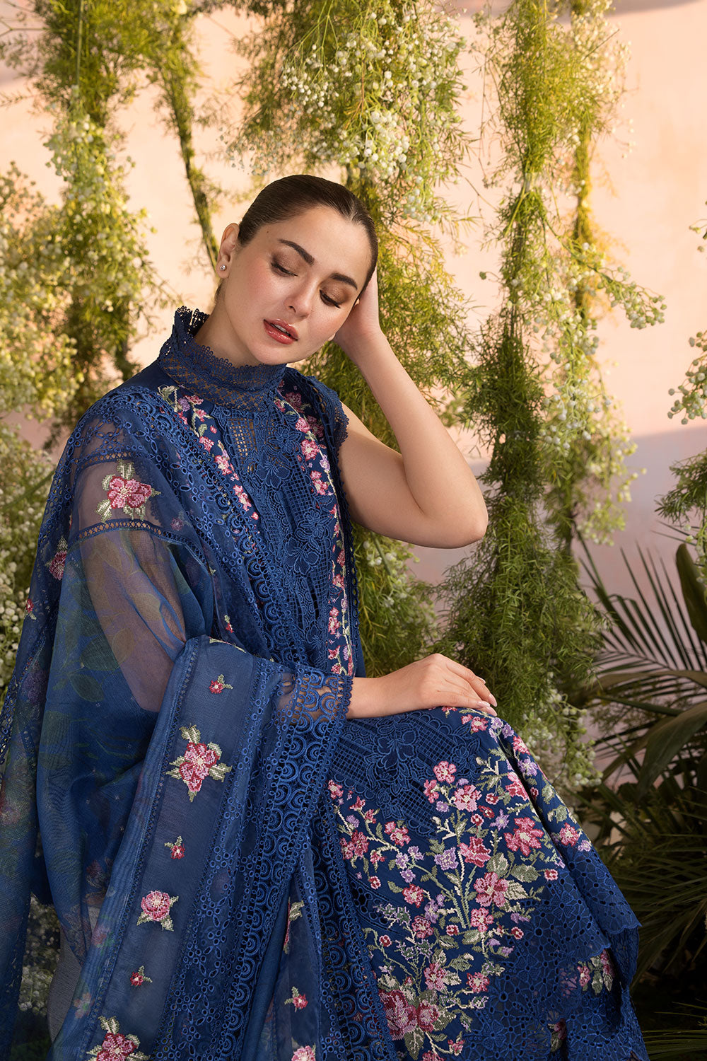 Sobia nazir design 4a luxury lawn 2025 unstitched