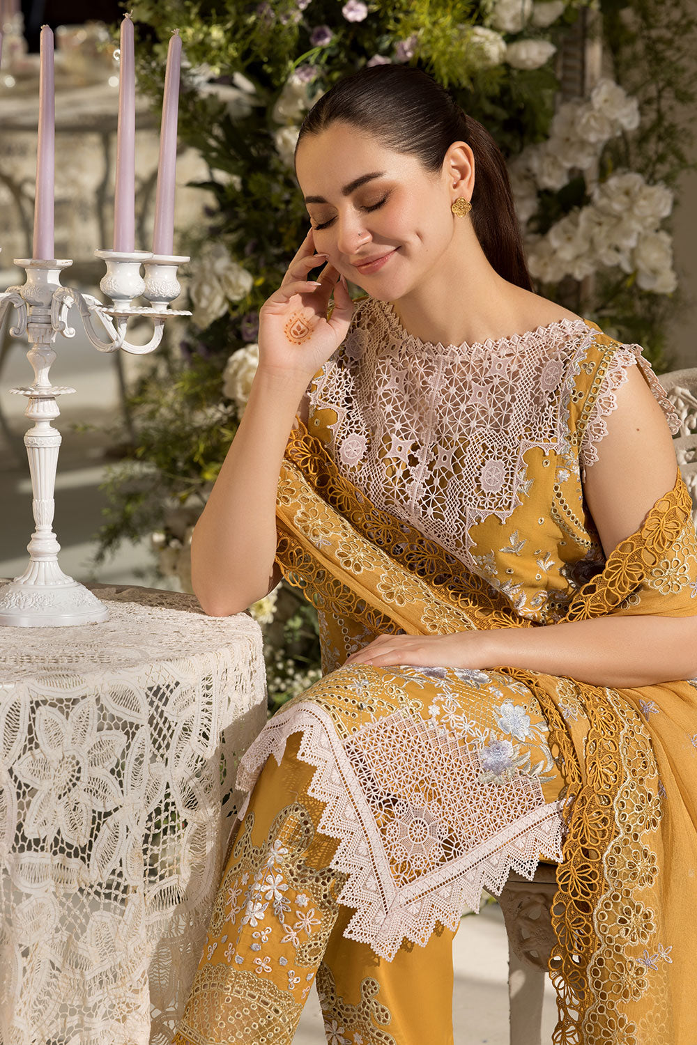 Sobia nazir design 6b luxury lawn 2025 unstitched