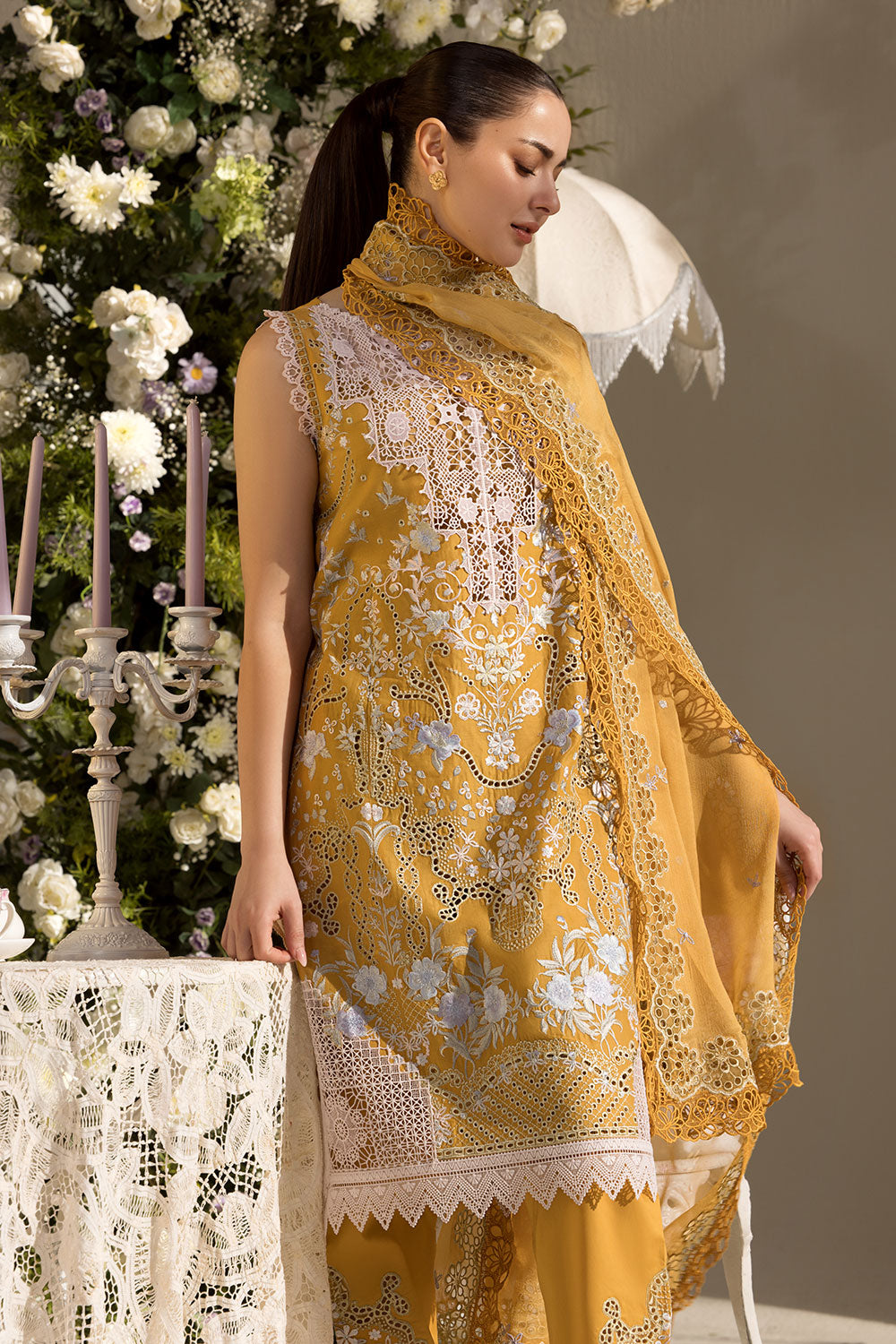 Sobia nazir design 6b luxury lawn 2025 unstitched