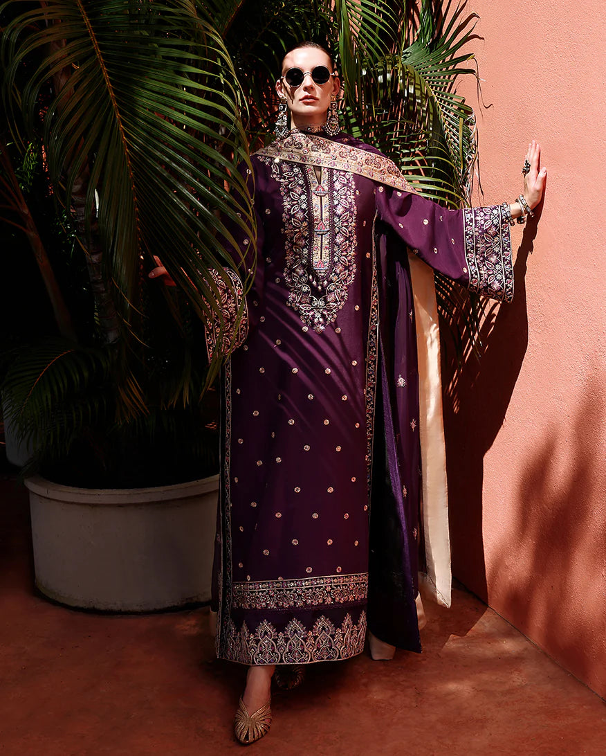 Mushq Nuvera Raw Silk Minerva