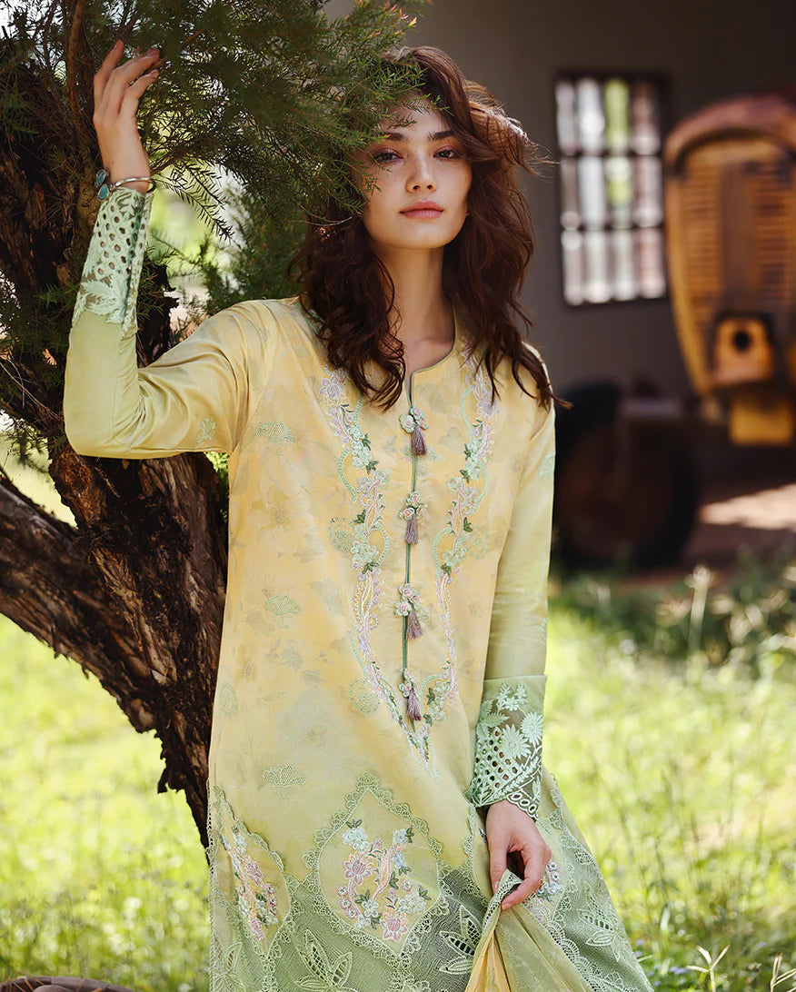 Mushq Solace Ombre Luxury Lawn - Quiet Bloom