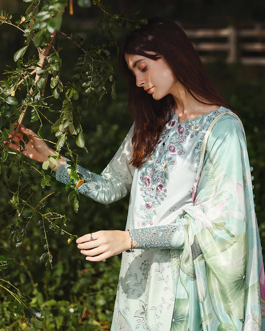 Mushq Solace Ombre Luxury Lawn - Tranquil Muse