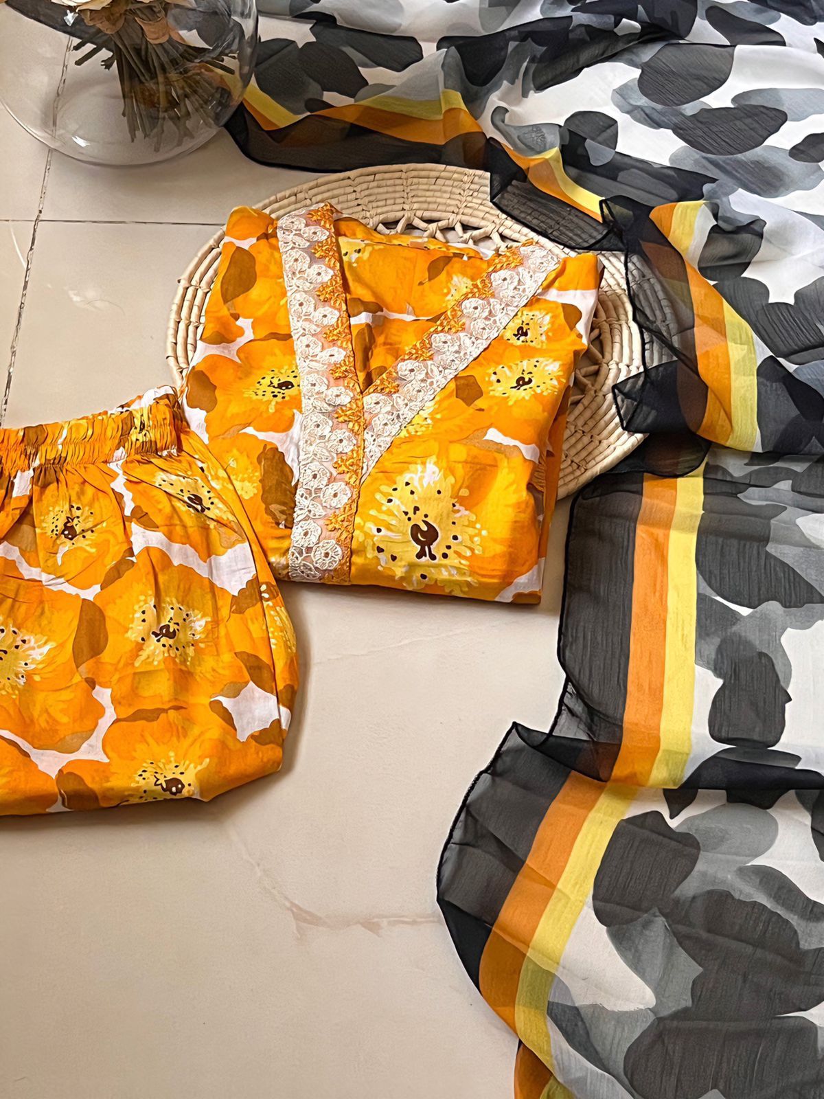 Lawn embroidered stiched 3 pieces&nbsp