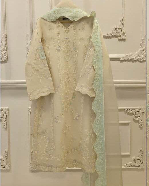 3 piece - pure embroidered organza suit s112006 - Andaz By Uneza Fazeel