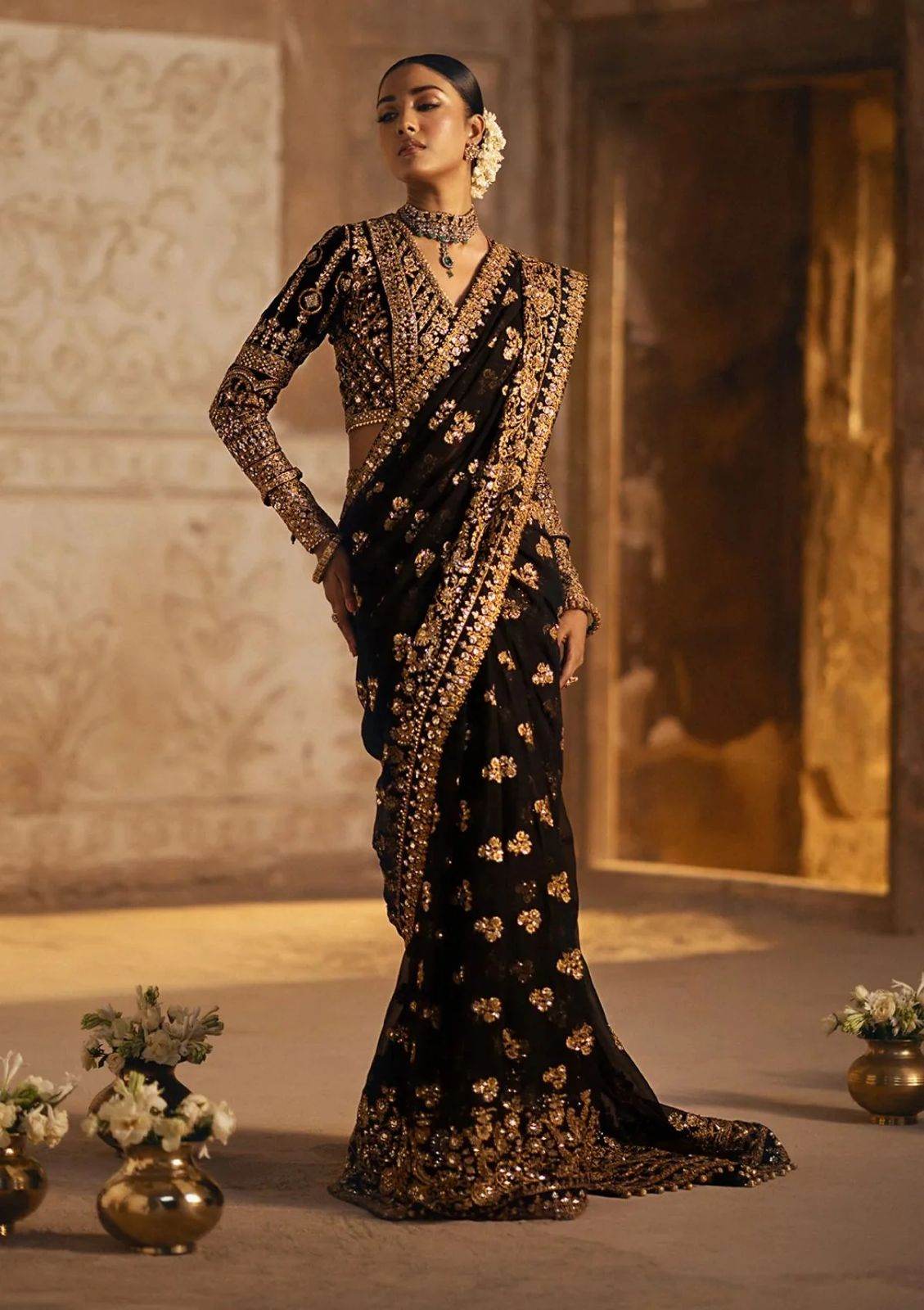 Aik aterlier saree Available - Andaz By Uneza Fazeel
