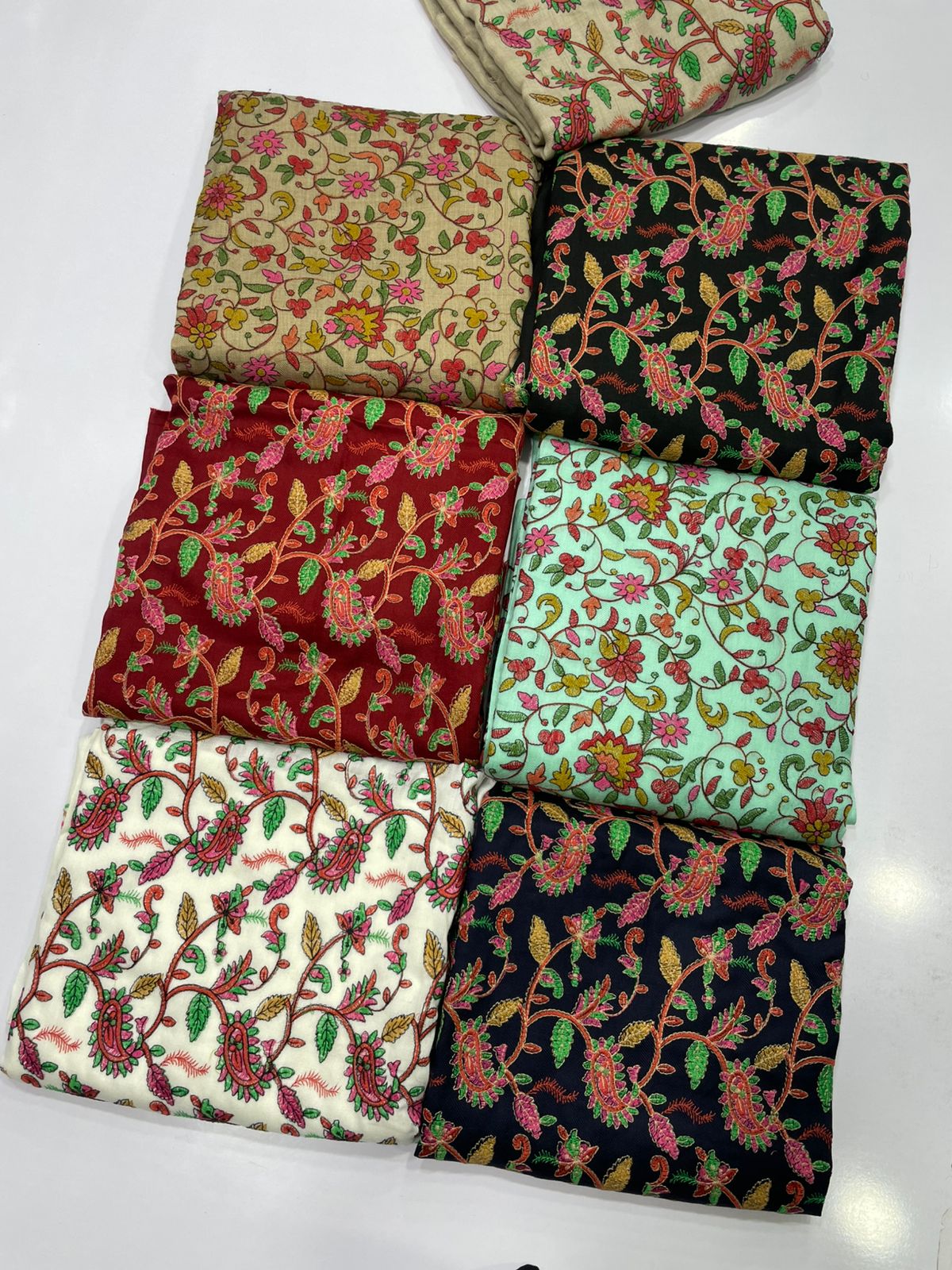 Pashmina Kashmiri Embroidery 3pcs Suit