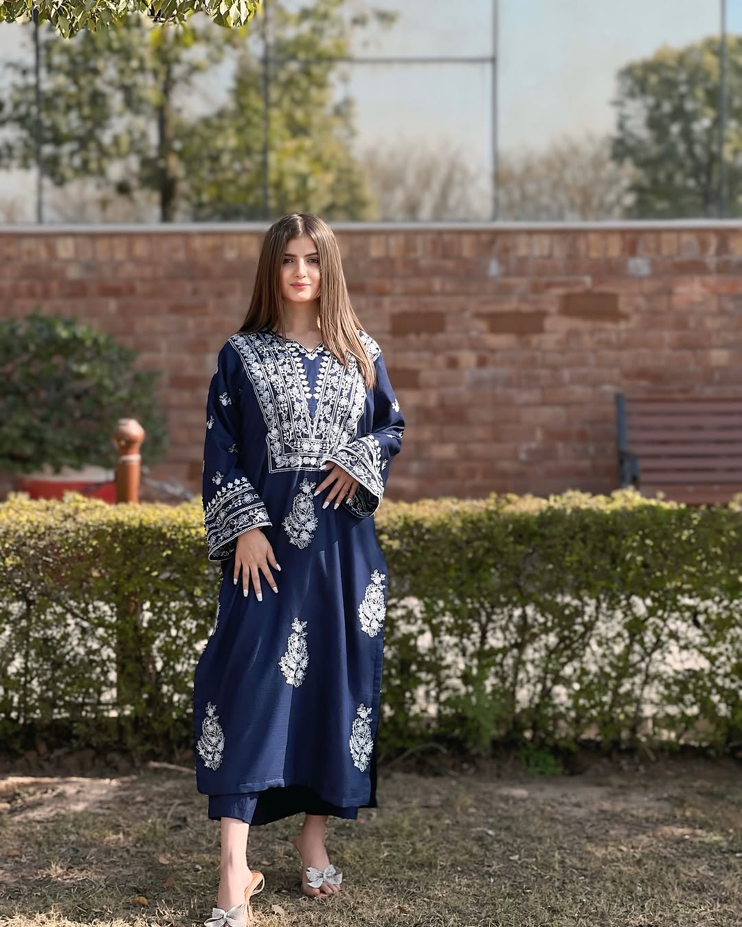 DAZZEL EMB LONG LENGHT